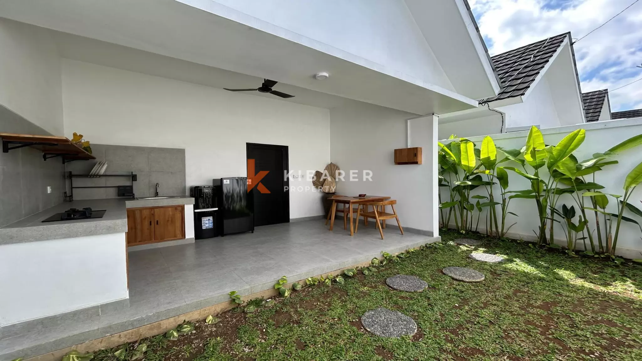 Sophisticated One-Bedroom Apartment in Central Seminyak