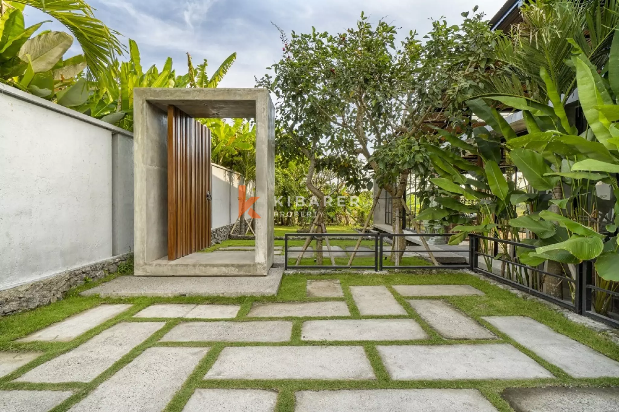 Escape Four-Bedoroms Open Villa with Rice Field Views in Tabanan — image 12
