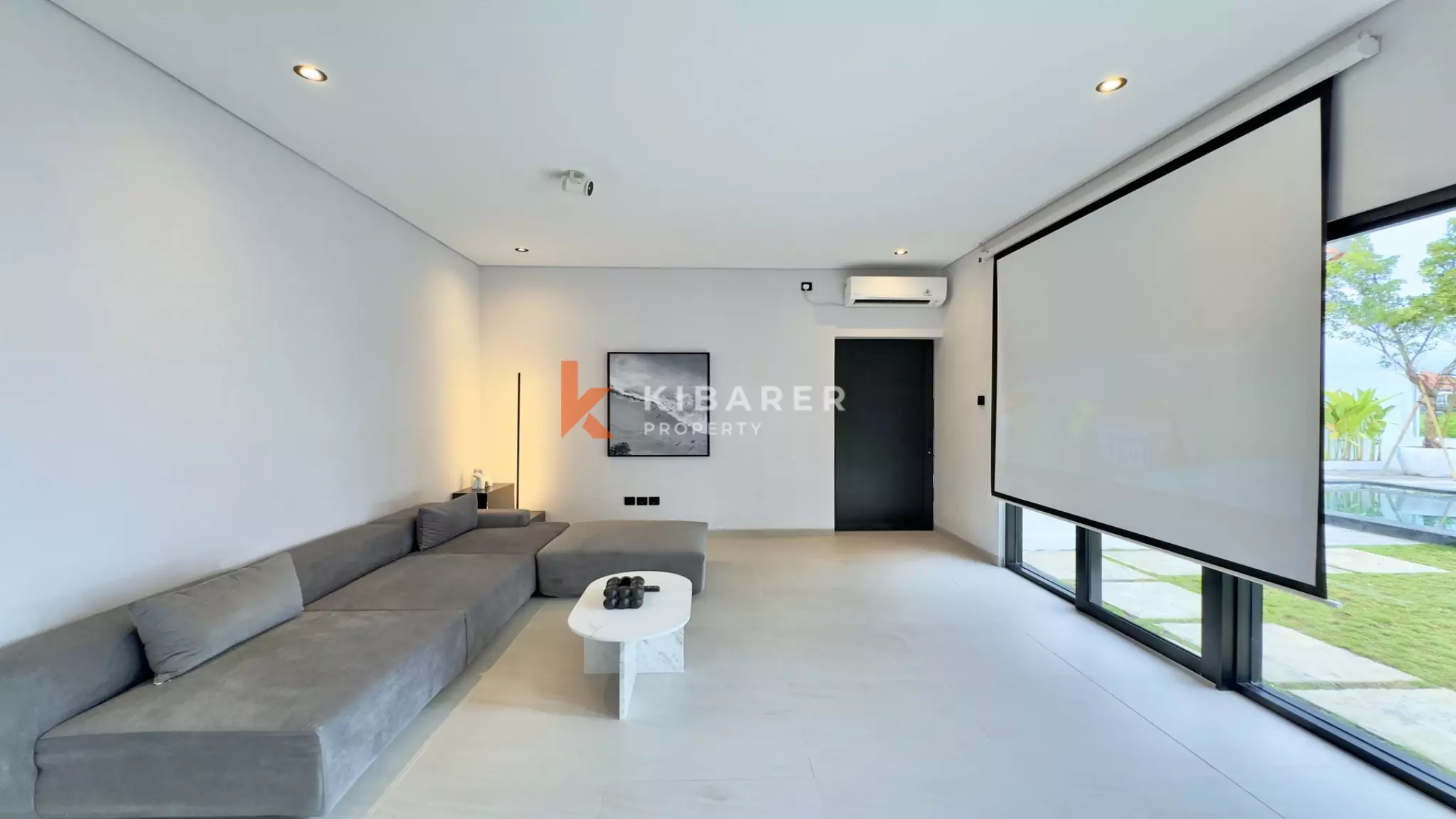 Modern Two-Bedroom Villa with Cinema Projector and Private Garden in Pererenan — image 9