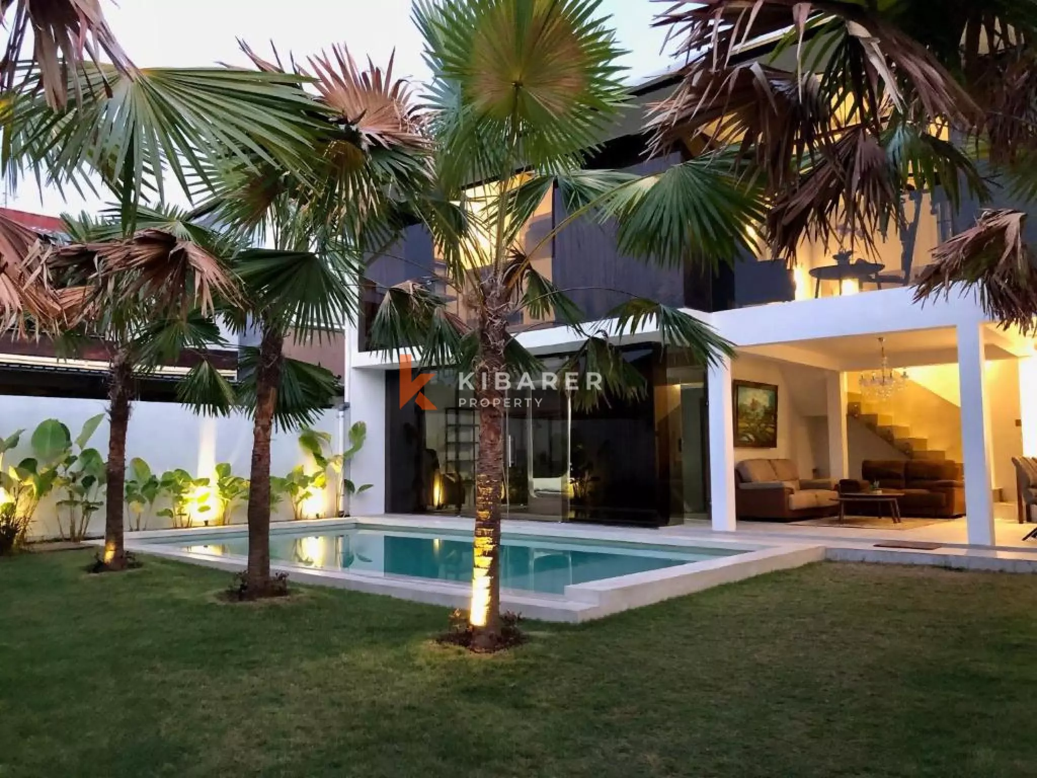 Three-Bedroom Villa in Nusa Dua in bukit — image 1