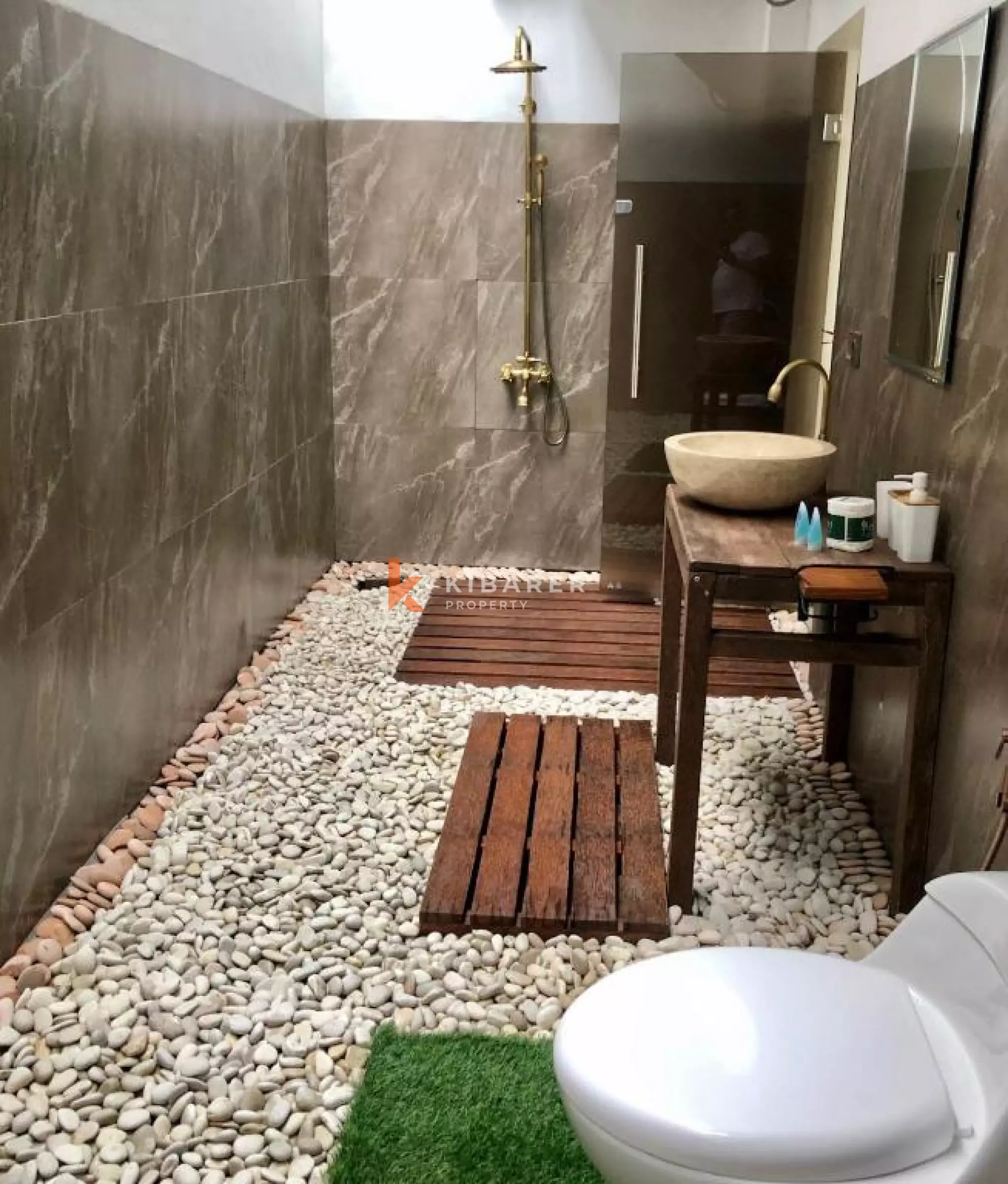 Three-Bedroom Villa in Nusa Dua in bukit — image 14