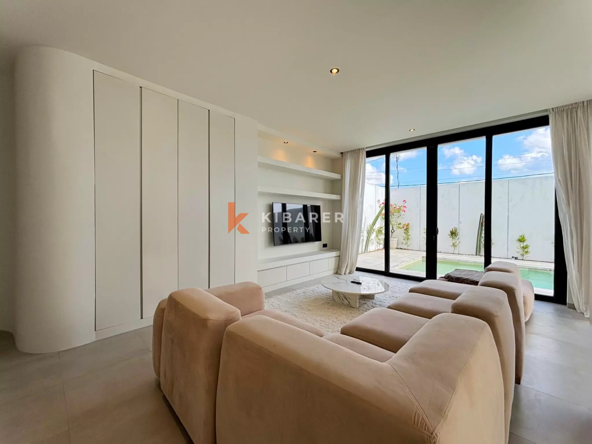 Three-Bedroom Villa with Secluded Tranquility in Umalas Area — image 4