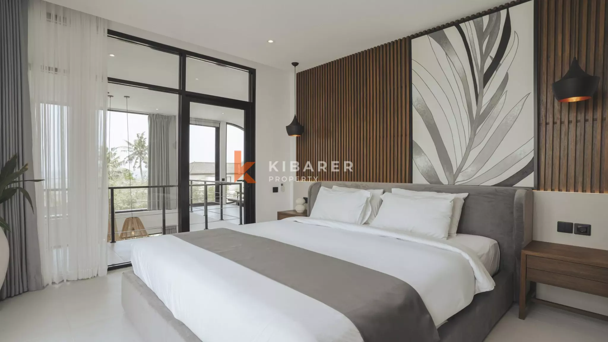 Luxurious Four-Bedroom Villa with Rooftop Pool and Ocean View in Pererenan — image 10