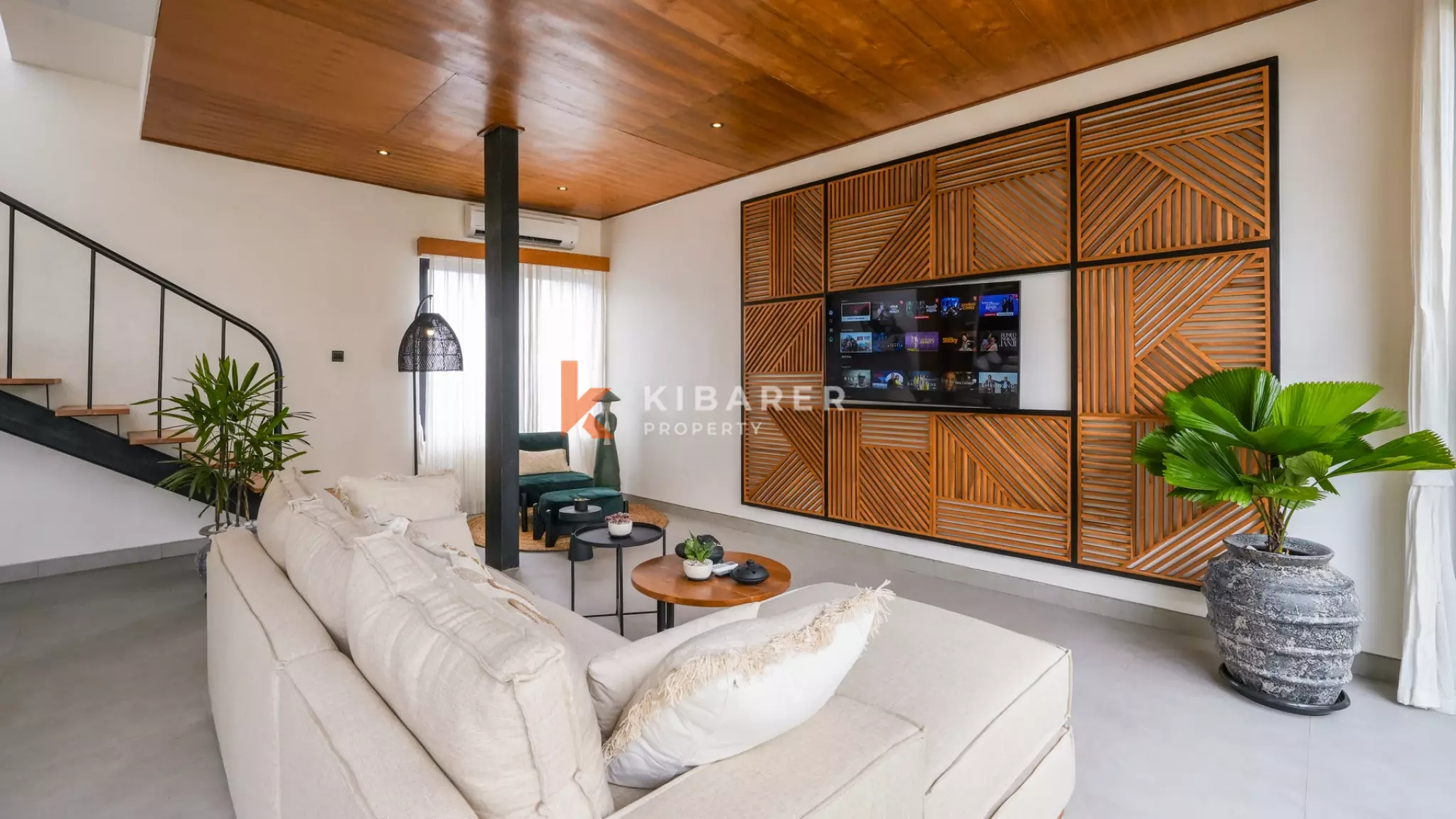 Stunning Two Bedroom Villa with rice field view situated in peaceful Cemagi area — image 11
