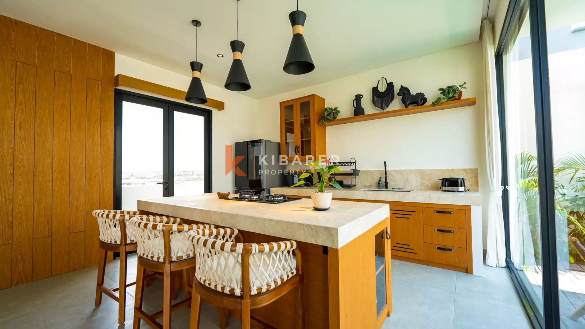 Brand New Three Bedroom Complex Villa walking distance to Cemagi Beach — image 9