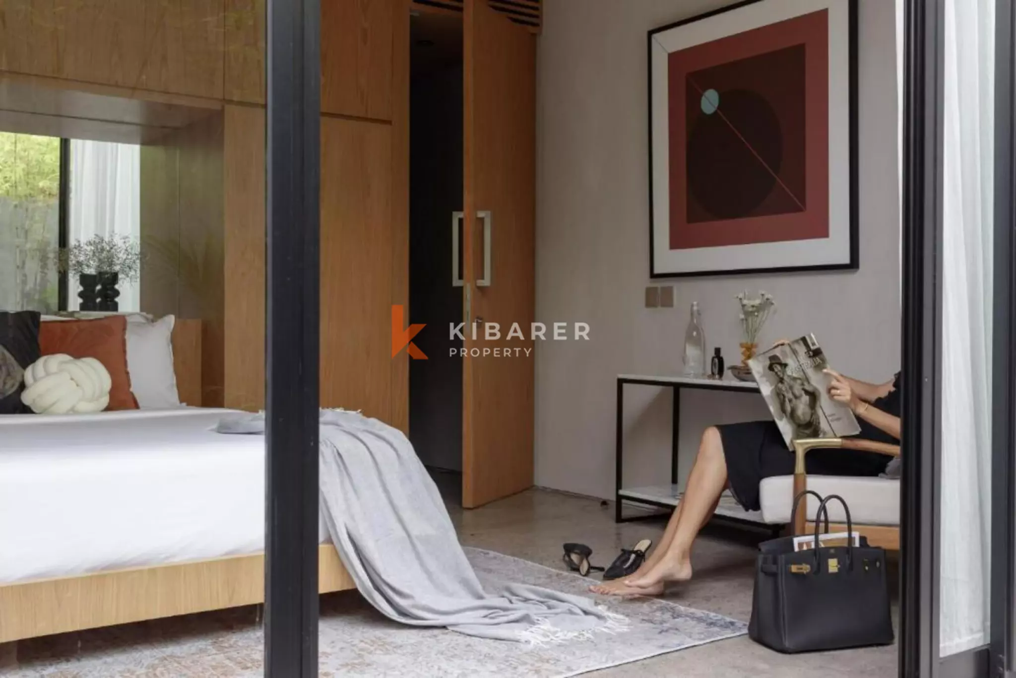 Luxury Living Townhouse with Two Bedroom in Berawa — image 9