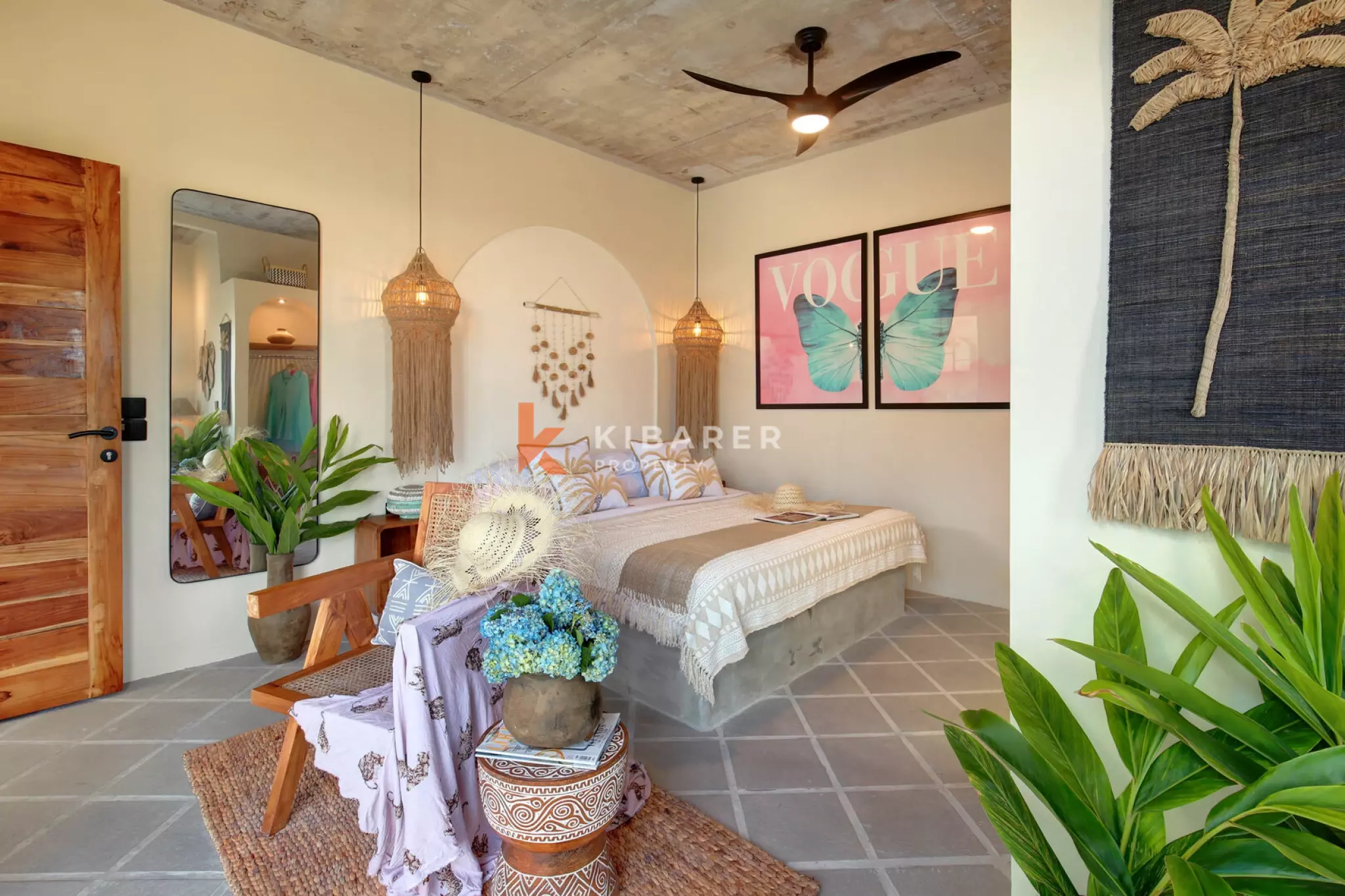 Modern Two Bedroom Enclosed Villa in Tumbak Bayuh — image 9