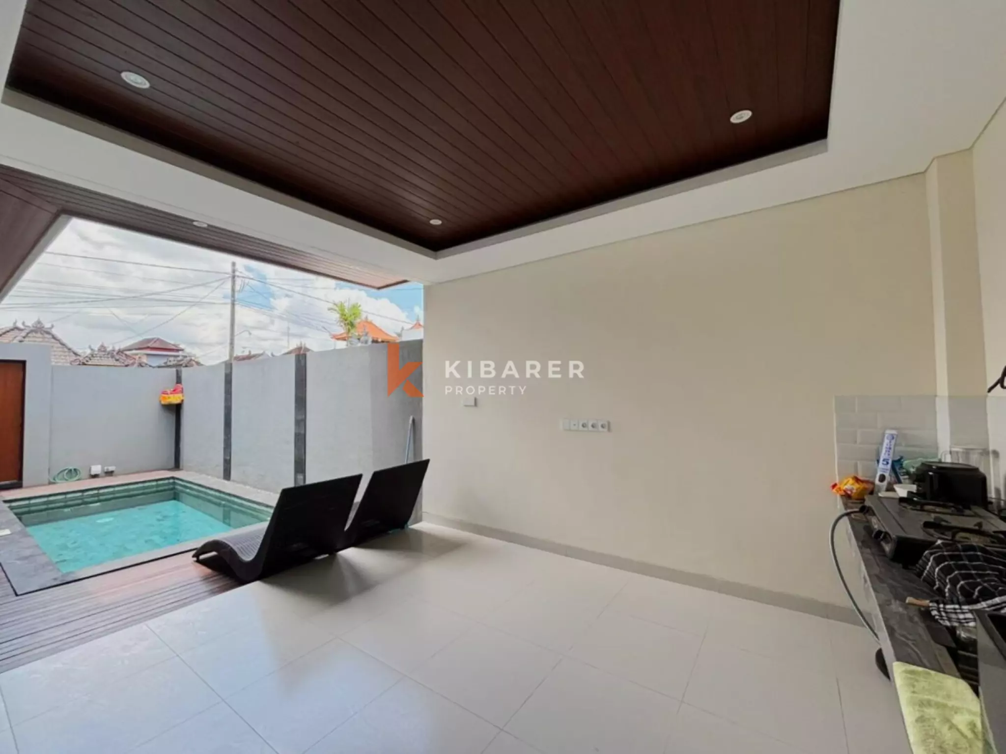 Open Living Three Bedroom Villa in Buduk — image 5