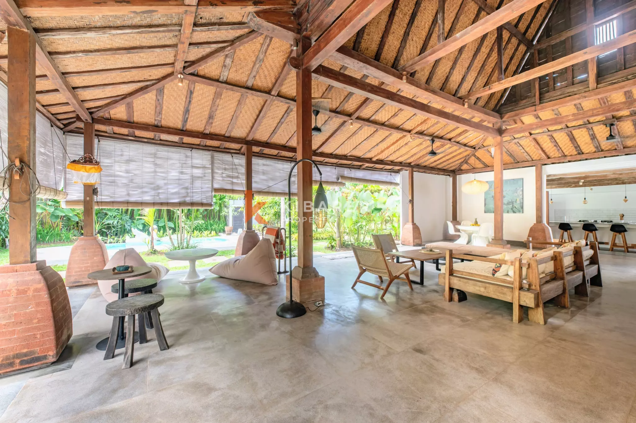 Tropical Haven Four Bedroom Villa in Pererenan — image 10
