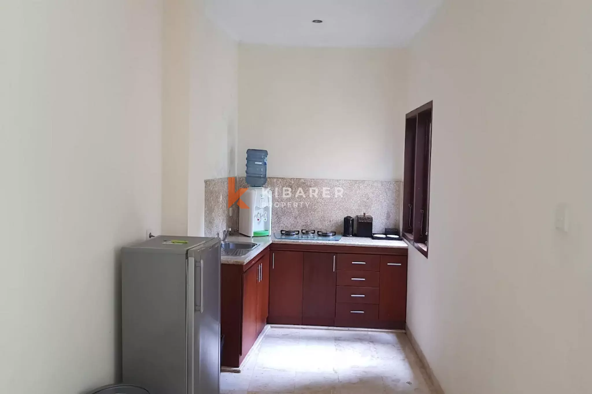 Touch Tropical Two-Bedrooms Enclosed Villa in Jimbaran — image 7