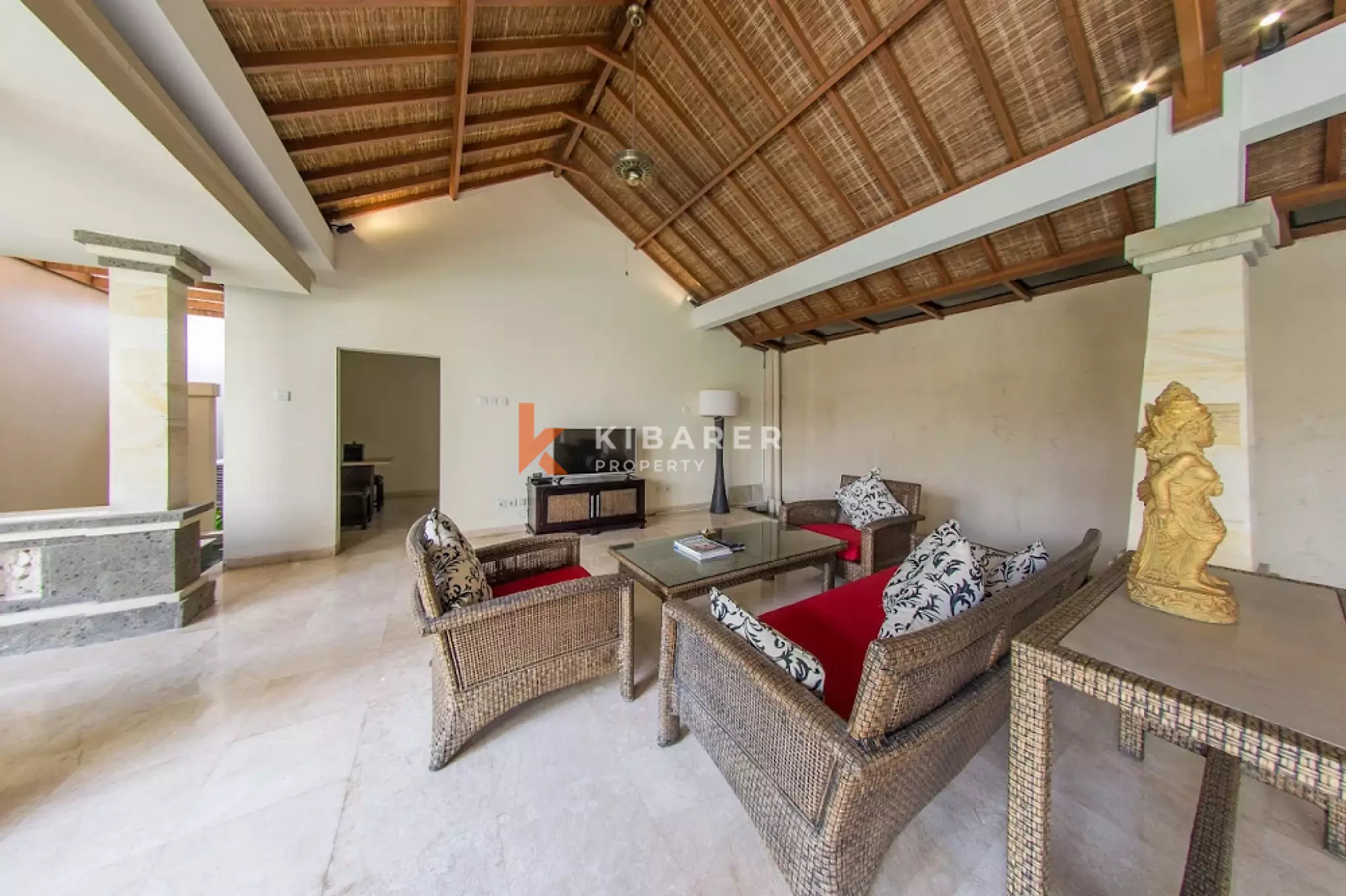 Touch Tropical Two-Bedrooms Enclosed Villa in Jimbaran — image 8