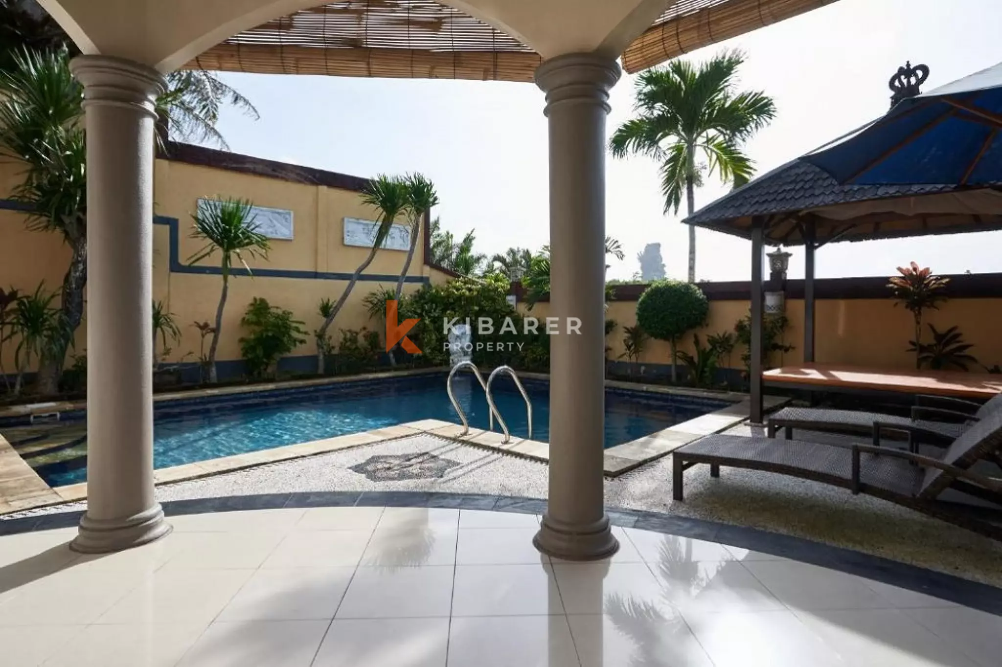 City Escape Three-Bedrooms Villa in Ungasan — image 17