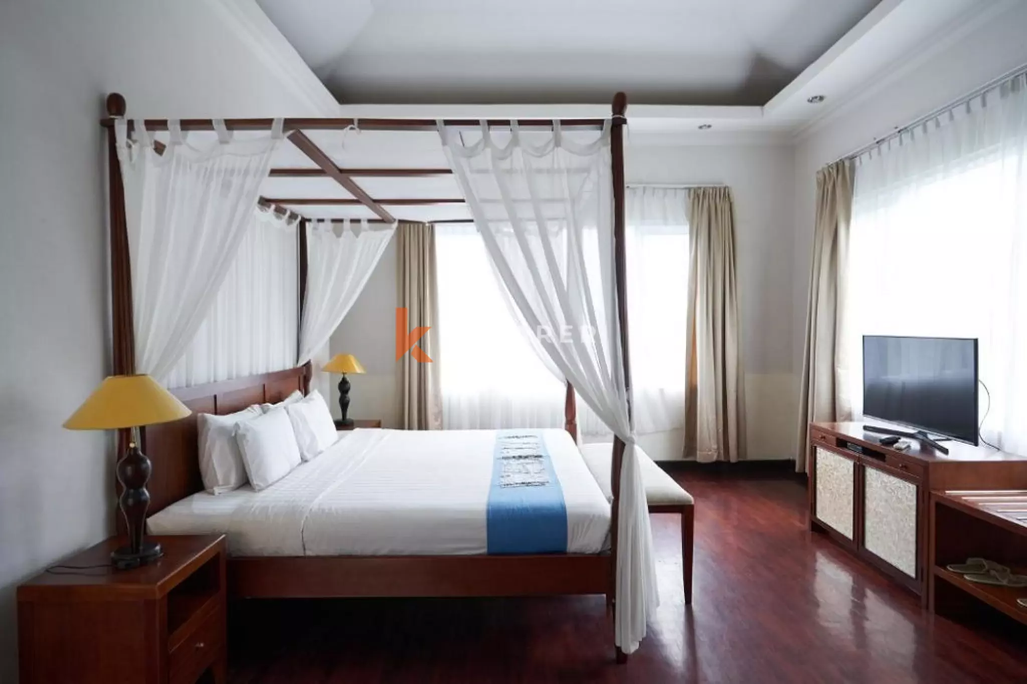 City Escape Three-Bedrooms Villa in Ungasan — image 5