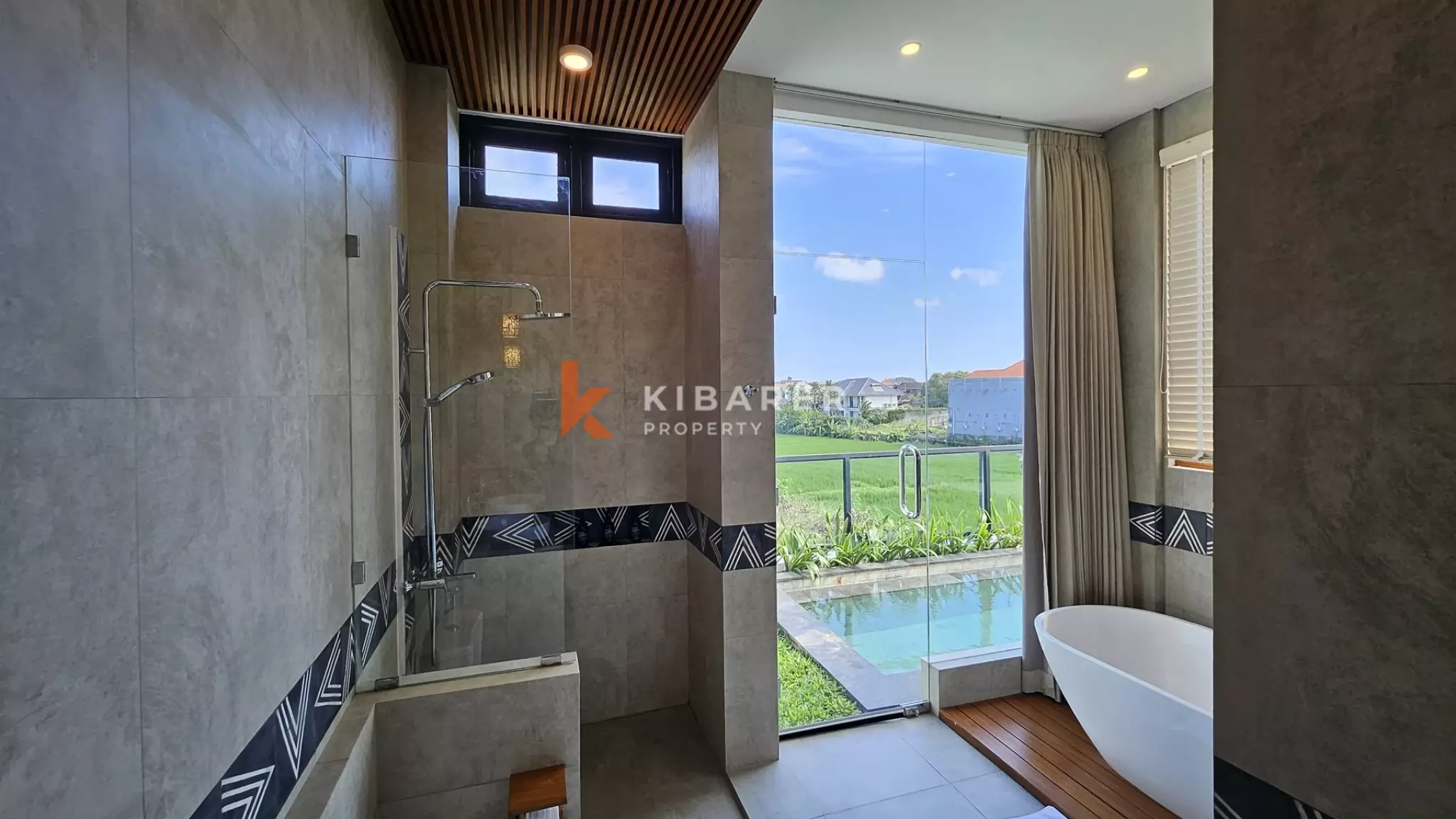 Stunning Four-Bedroom Villa with Pool in the Heart of Berawa — image 14
