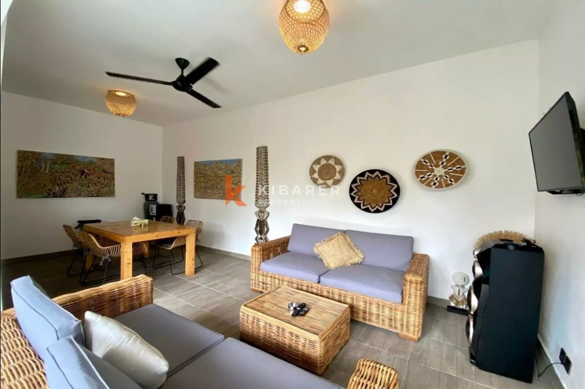 Minimalist Homey Two-Bedrooms Villa in Canggu Area — image 5