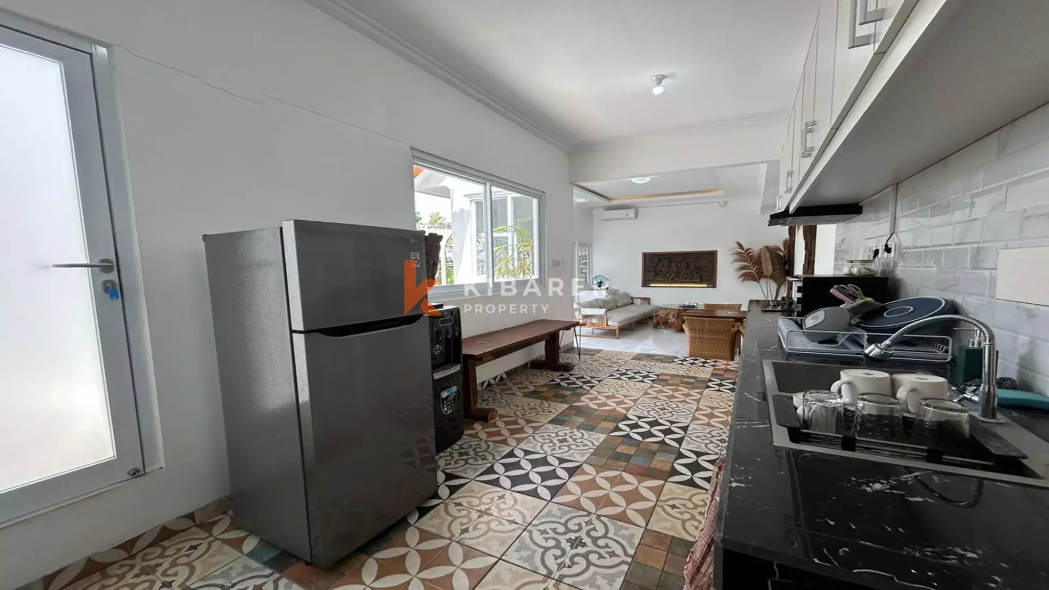 Charming Enclosed-Living Two-Bedroom Villa with Pool in Central Berawa — image 10