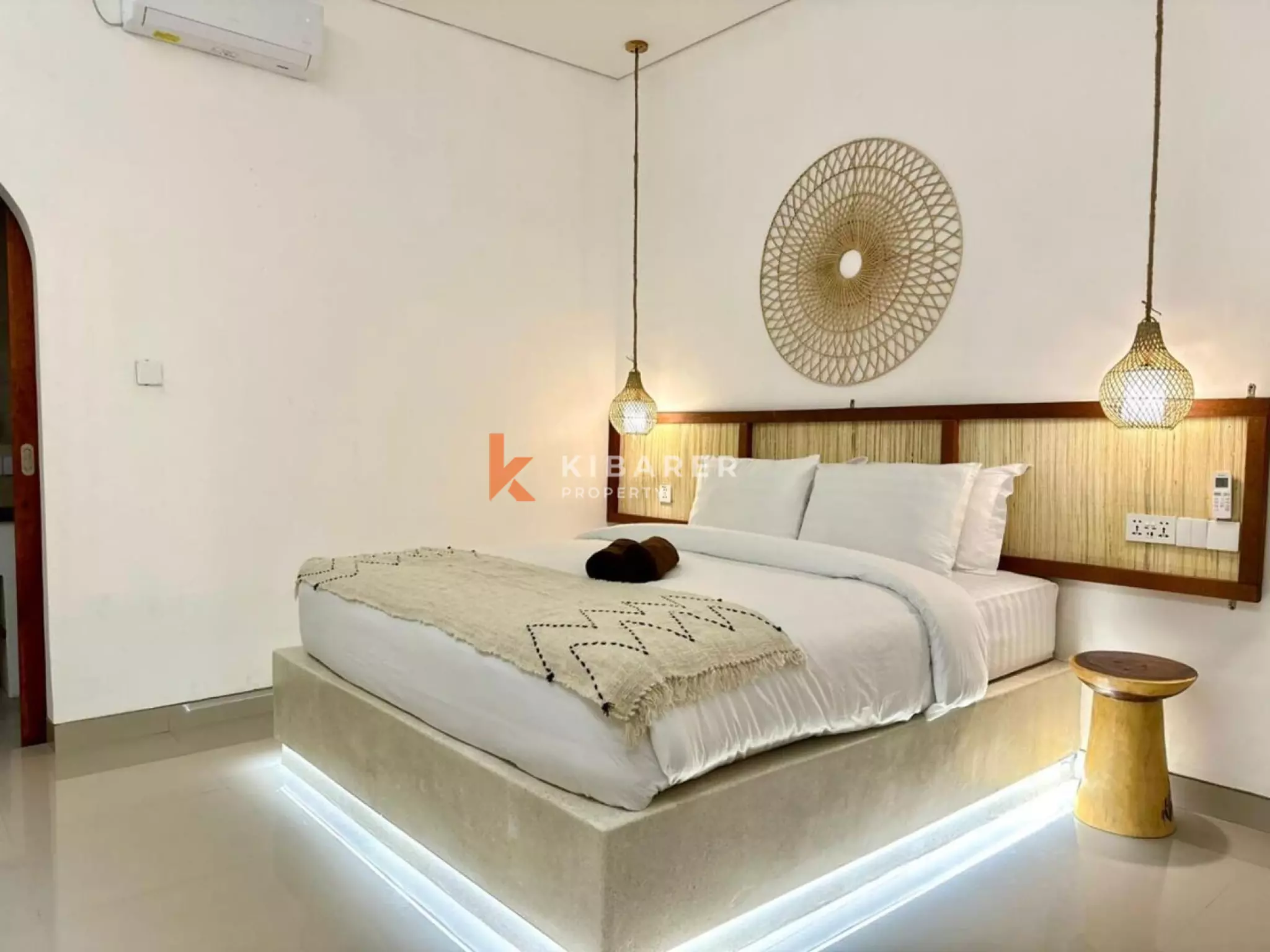 Relax and Unwind Three Bedroom Villa in Ungasan — image 16