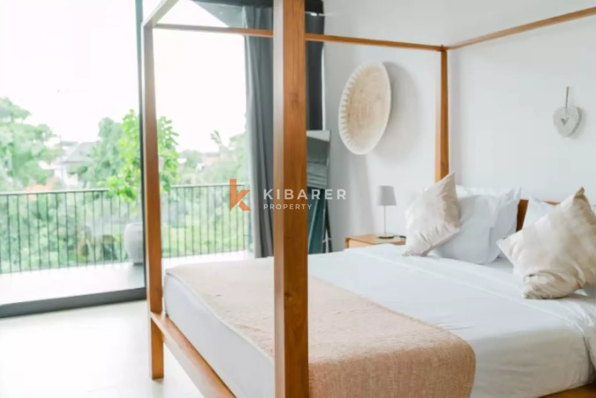 Elegant Four Bedroom Villa in Berawa — image 5