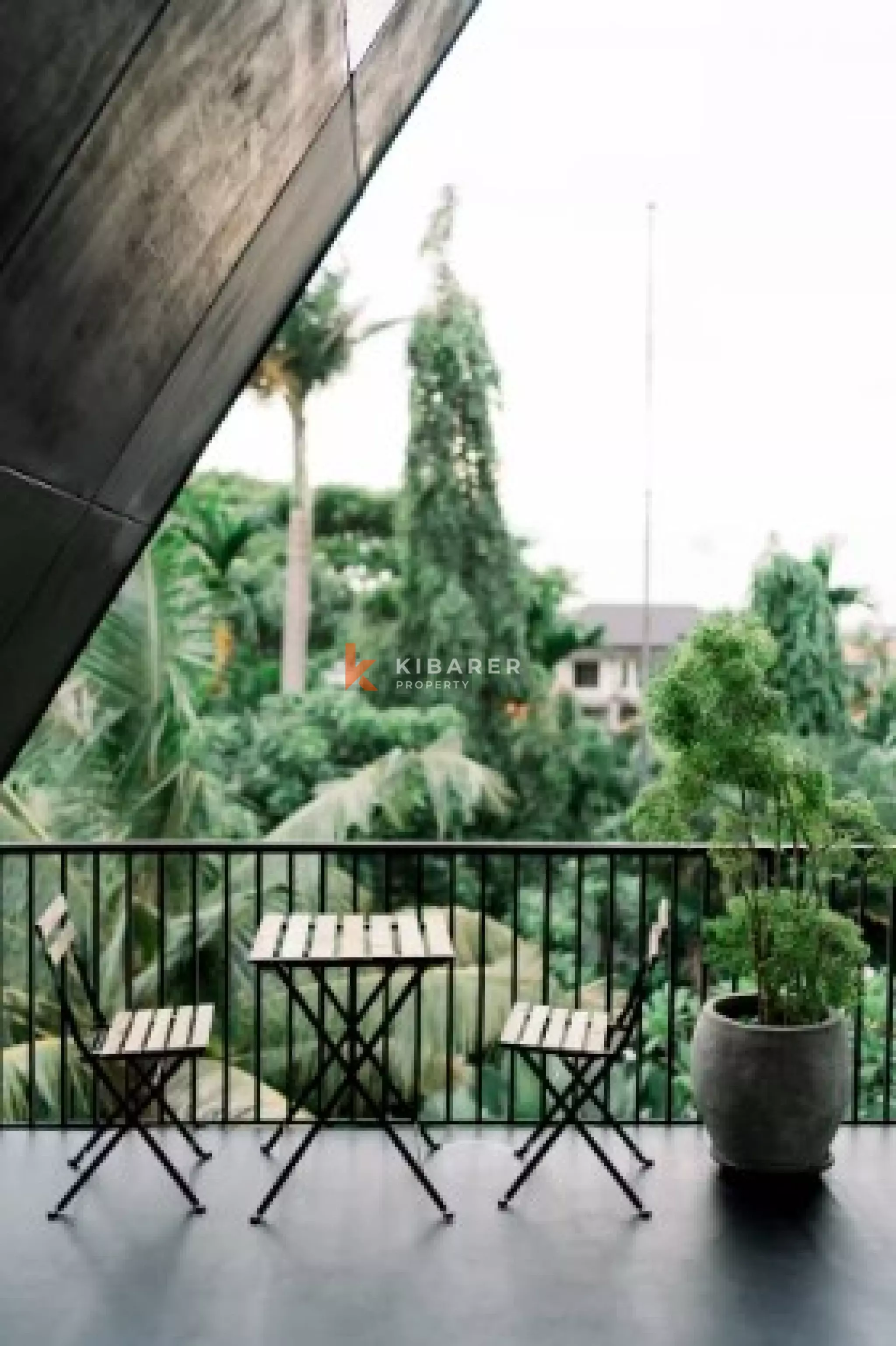Elegant Four Bedroom Villa in Berawa — image 8