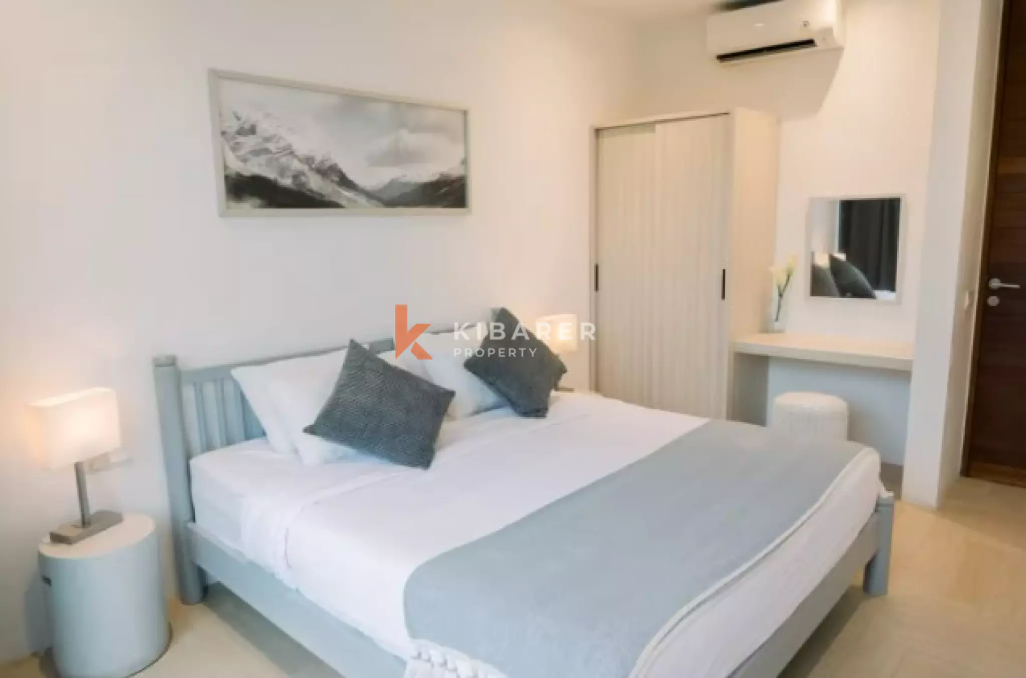 Elegant Four Bedroom Villa in Berawa — image 10