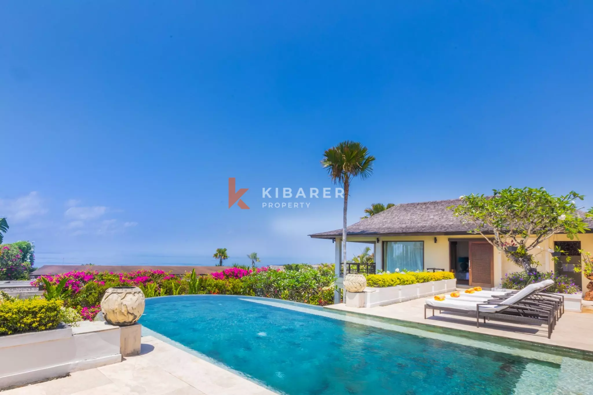 Six Bedroom Hilltop Haven with Panoramic Indian Ocean Views in Kutuh — image 1