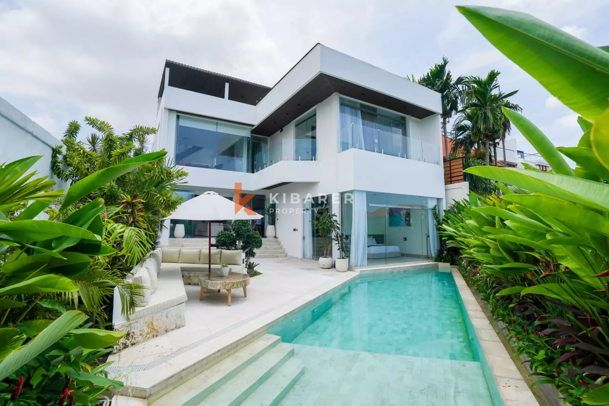 Tropical Four Bedroom Rooftop Pool Villa in the Heart of Canggu