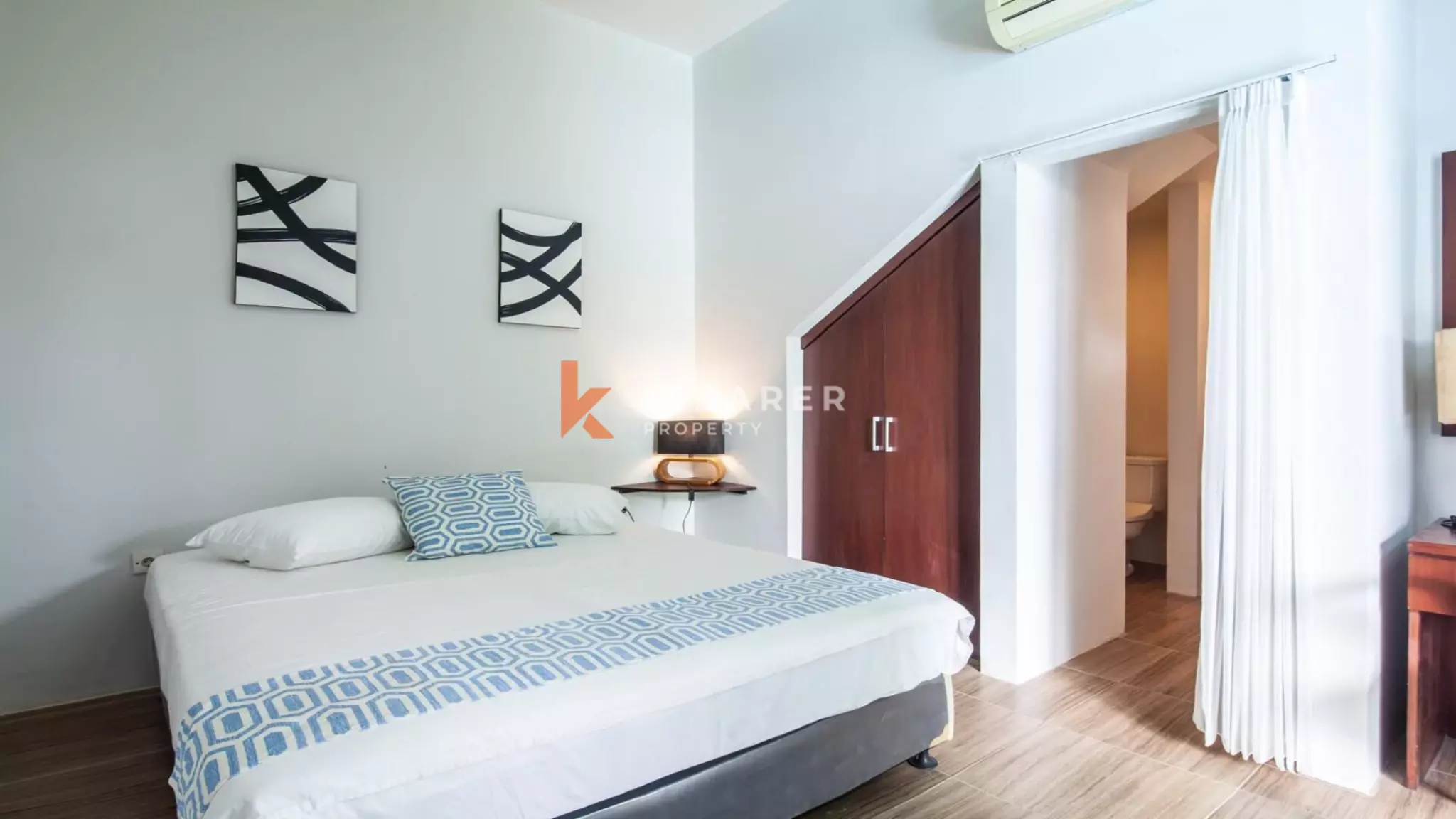 Elegant Bright Contemporary Six-Bedroom Villa with Serene Private Pool in Berawa — image 19