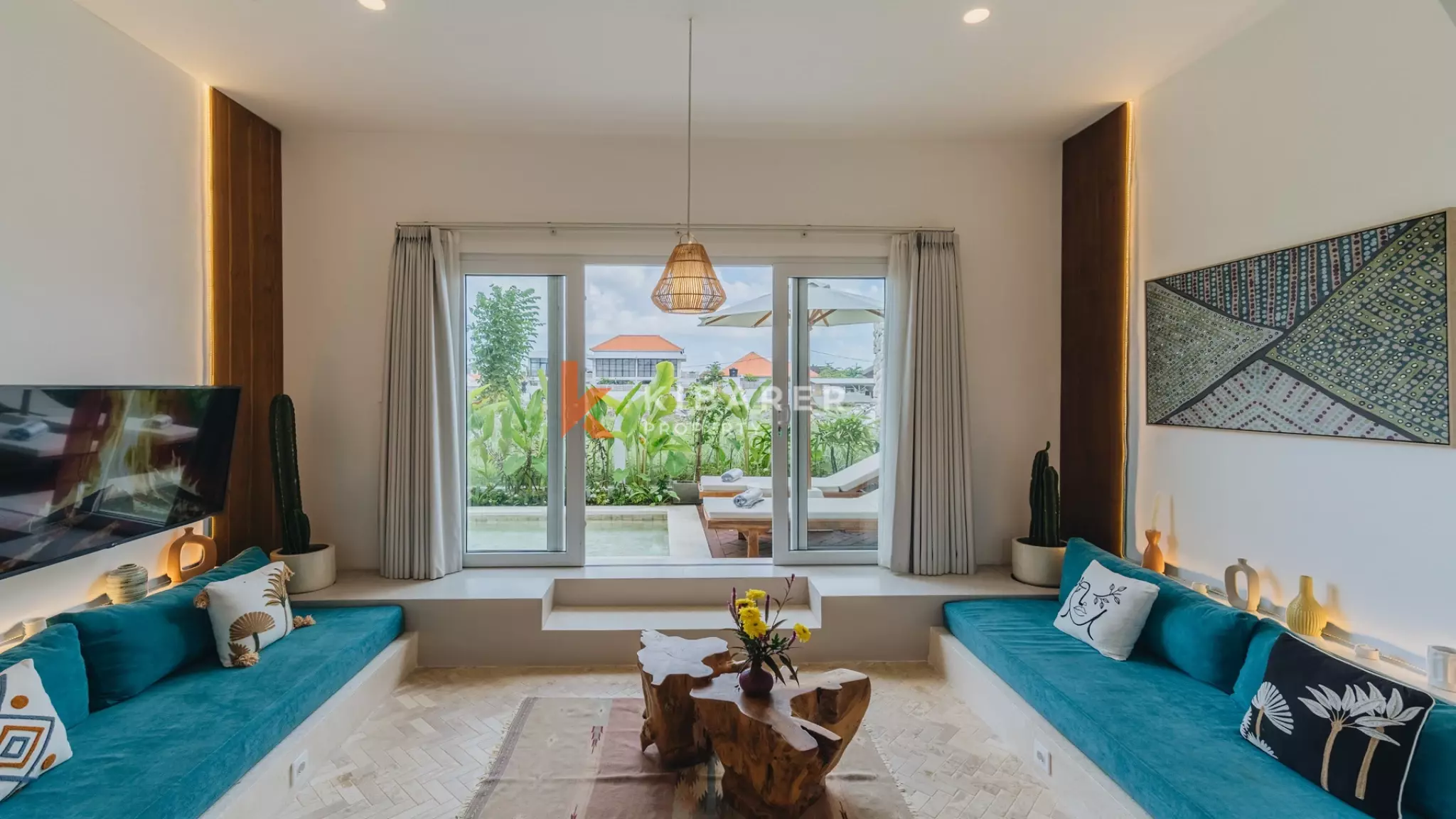 Inviting Two-Bedroom Pool Villa with Scenic Rooftop in Cemagi — image 5