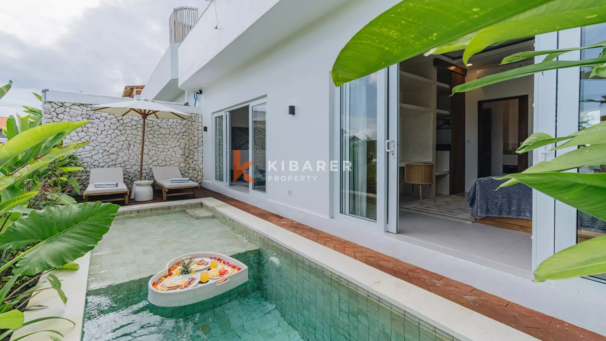 Inviting Two-Bedroom Pool Villa with Scenic Rooftop in Cemagi — image 4