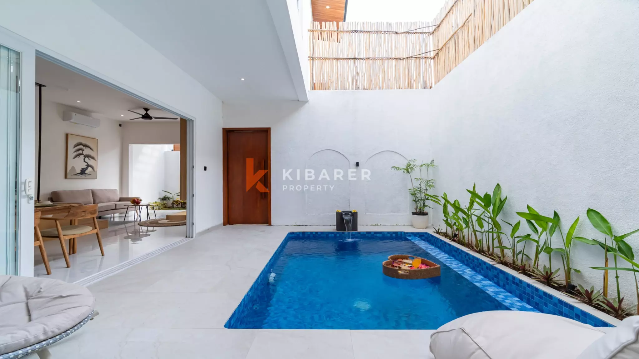 Contemporary Three-Bedroom Tropical Residence with Private Pool in Prime Jimbaran — image 4