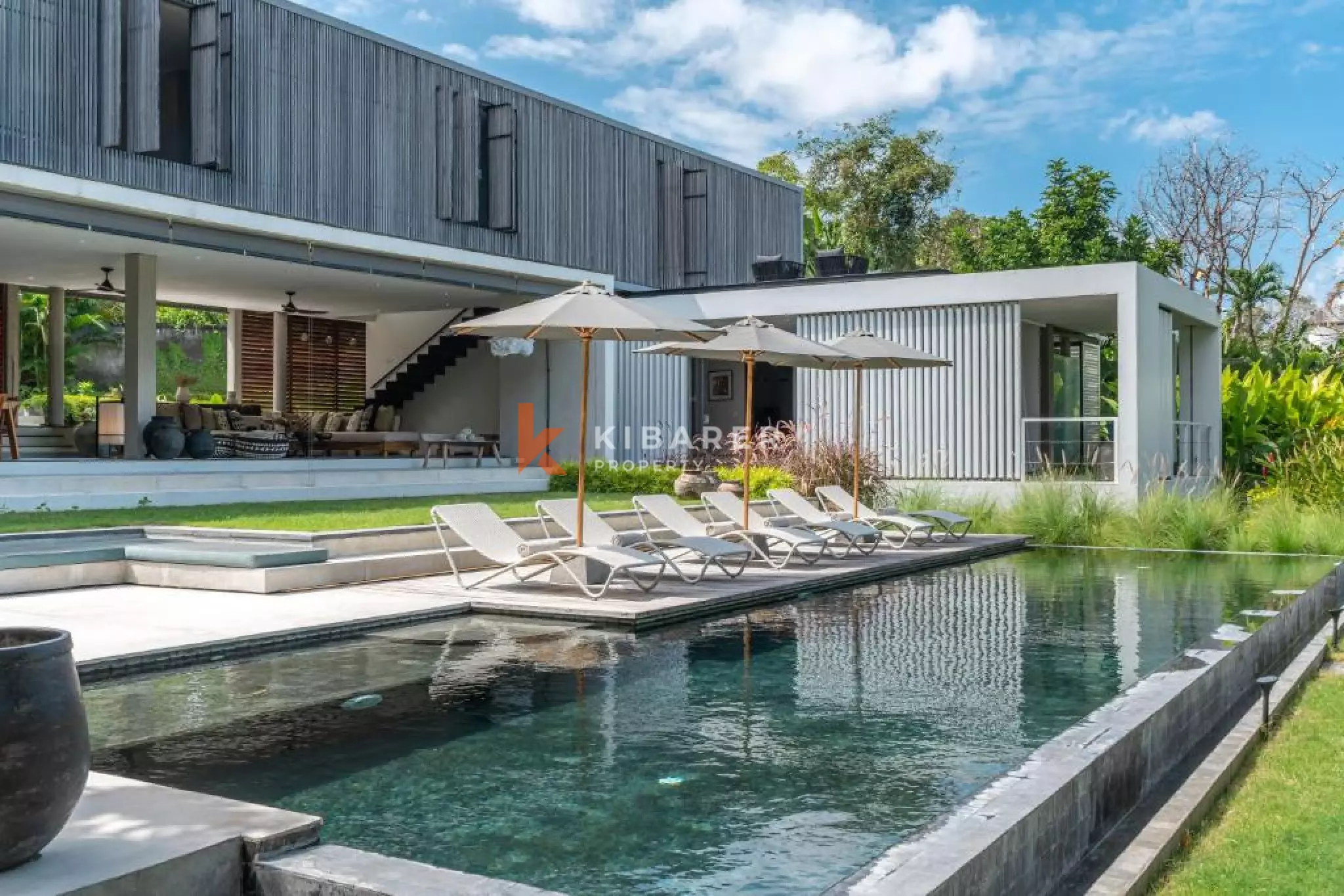 Retreat Haven Four Bedroom Villa in Prime Umalas — image 1