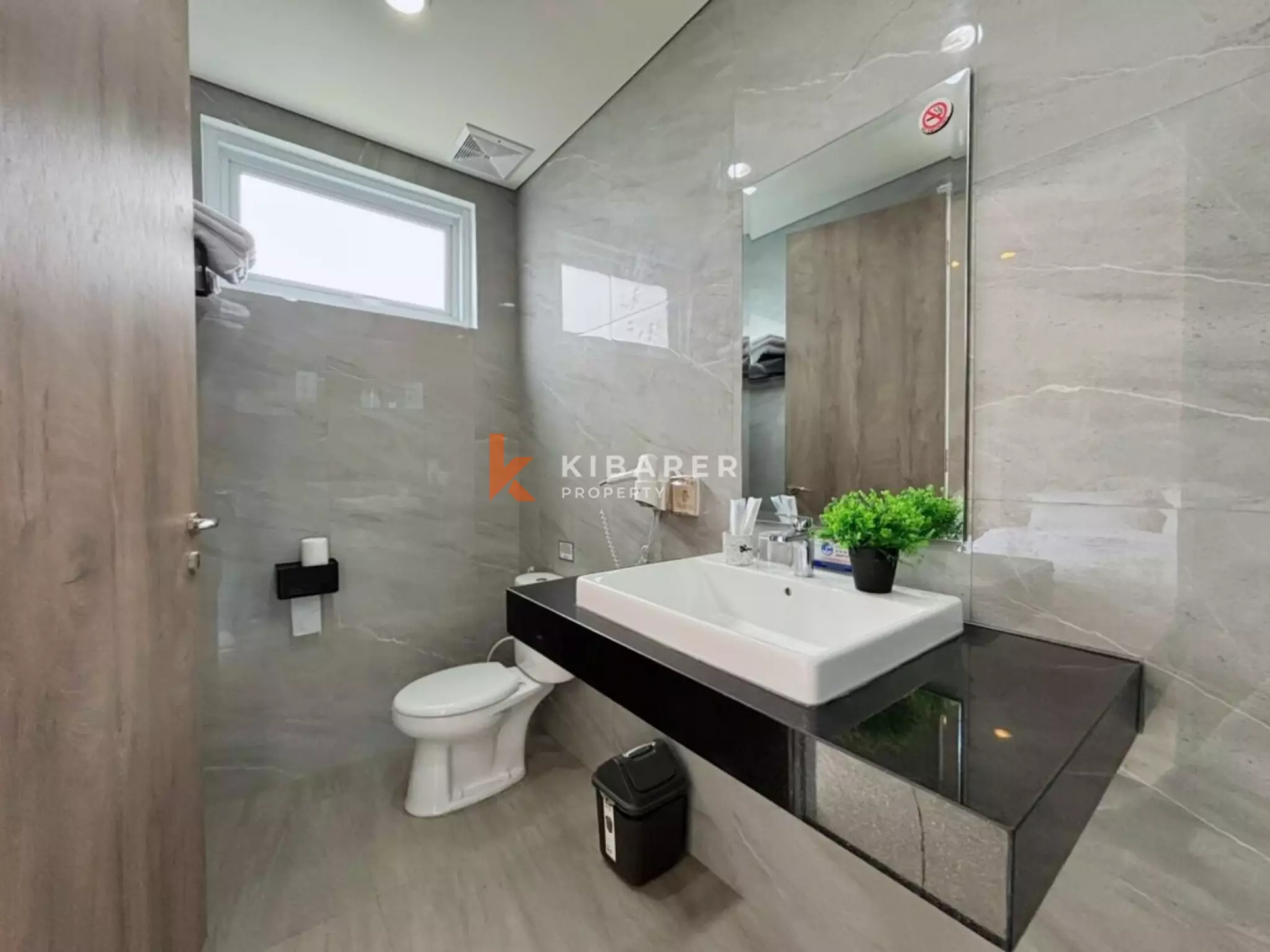 Beautiful Three Bedroom Villa in Nusa Dua Villa Estate — image 13