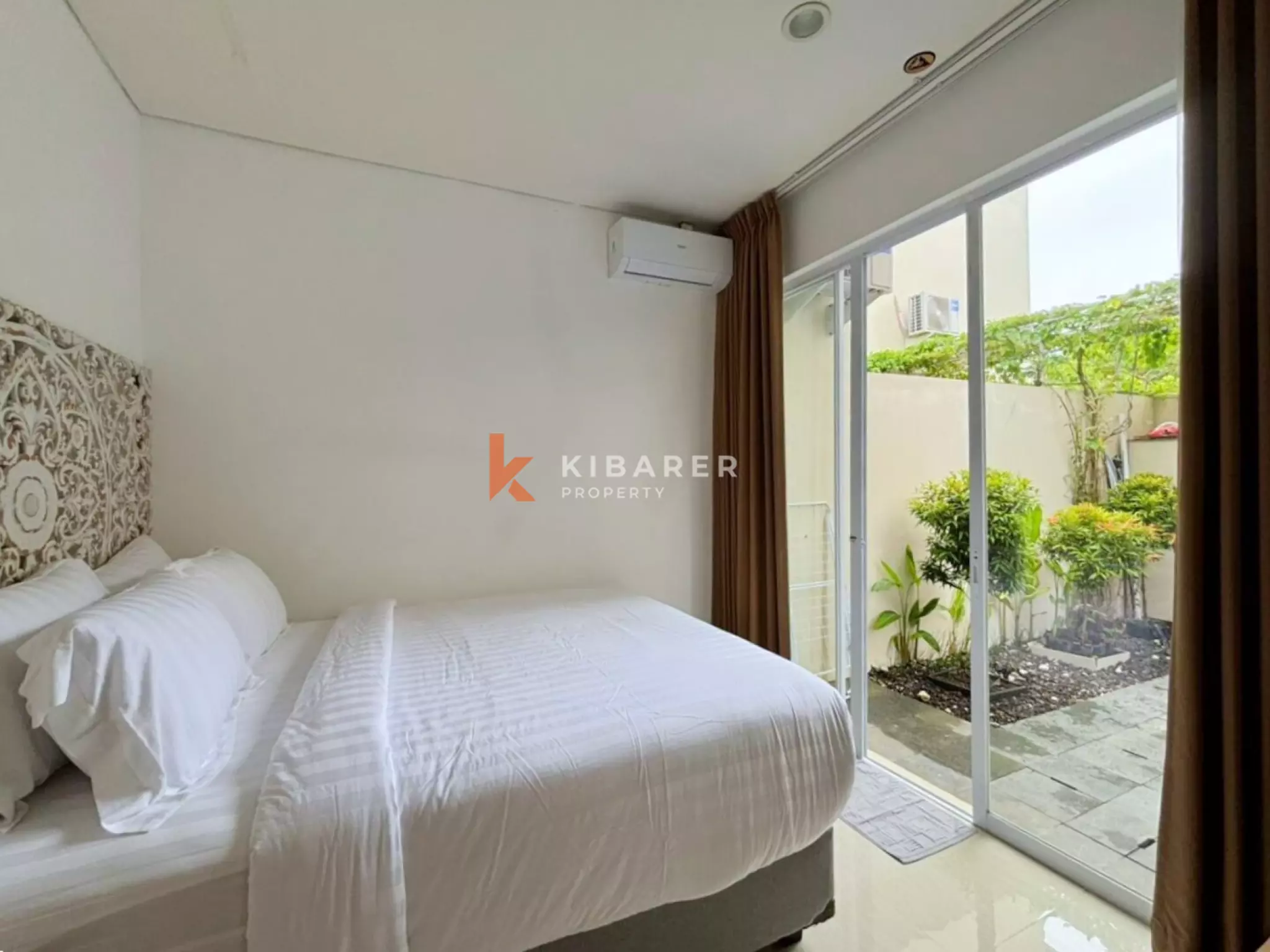 Well-Located Three Bedroom Villa in Gated Nusa Dua Community — image 8
