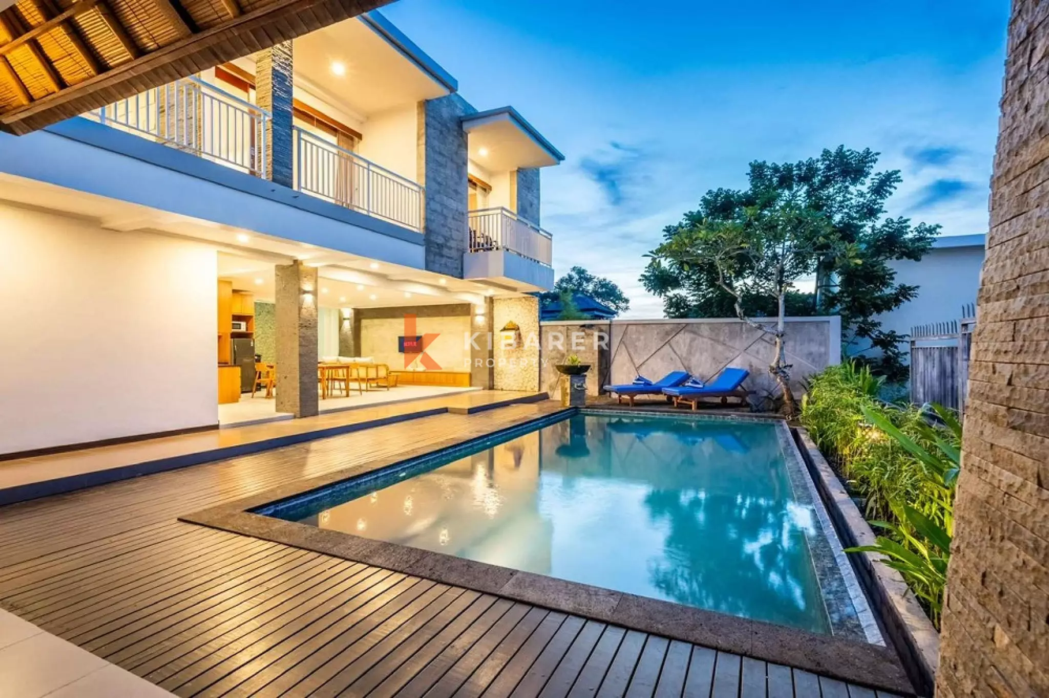 Spacious Four-Bedrooms Ocean View Villa in Ungasan — image 4