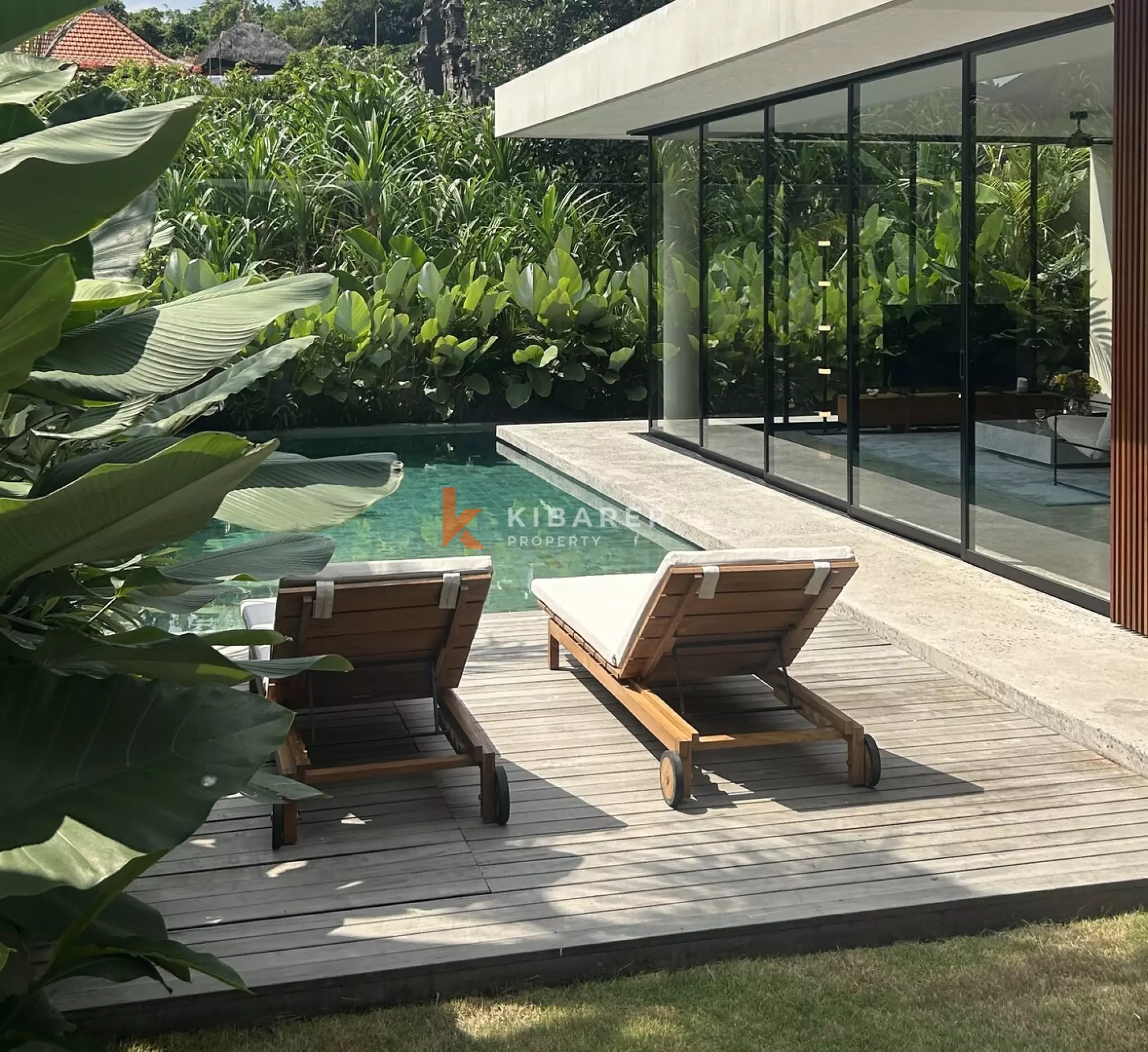 Sophisticated Two Bedroom Mid-Century Villa in Canggu’s Prime Enclave