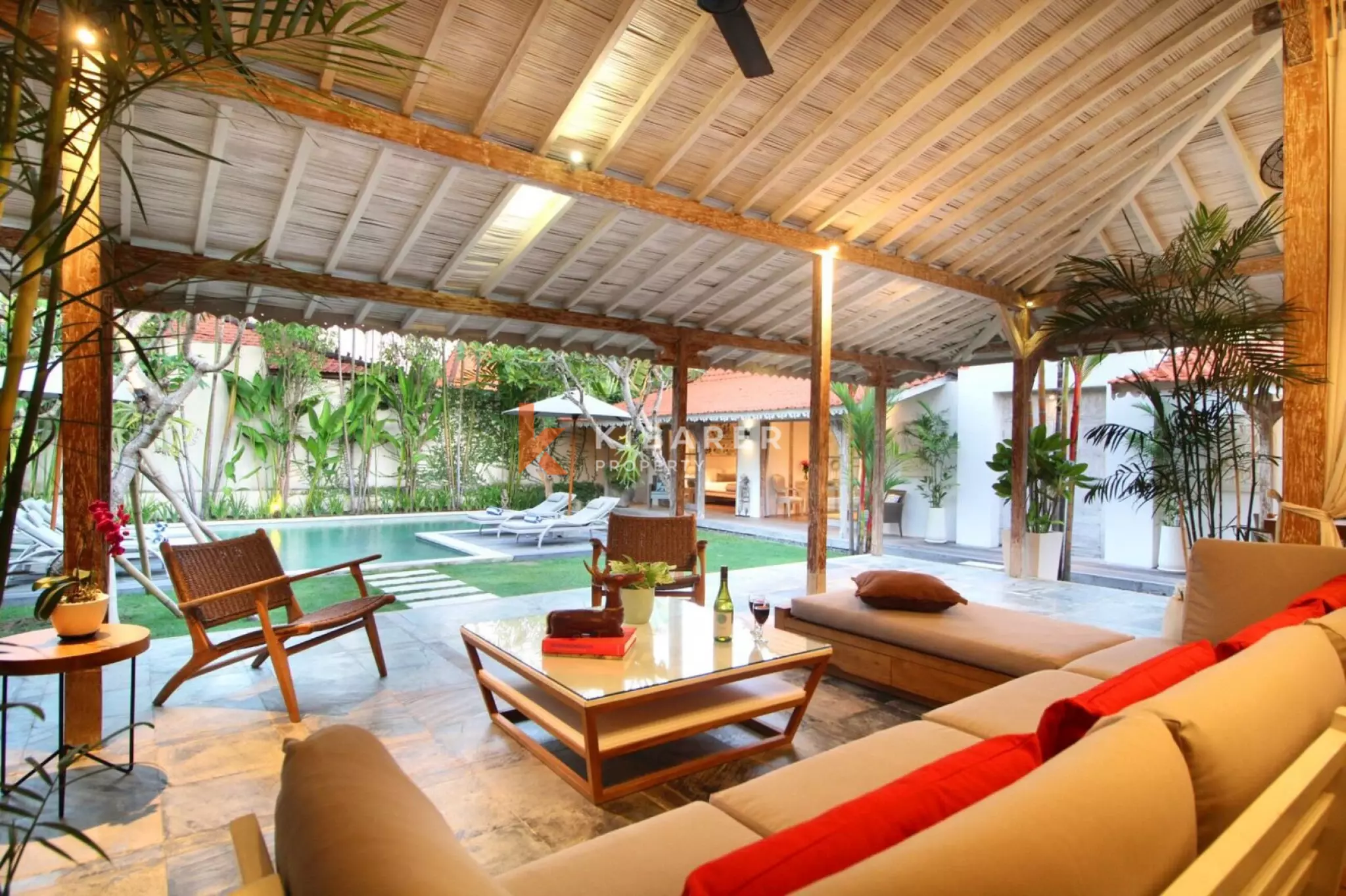 Walk to Cafes - Four Bedroom Private Pool Villa Berawa — image 8