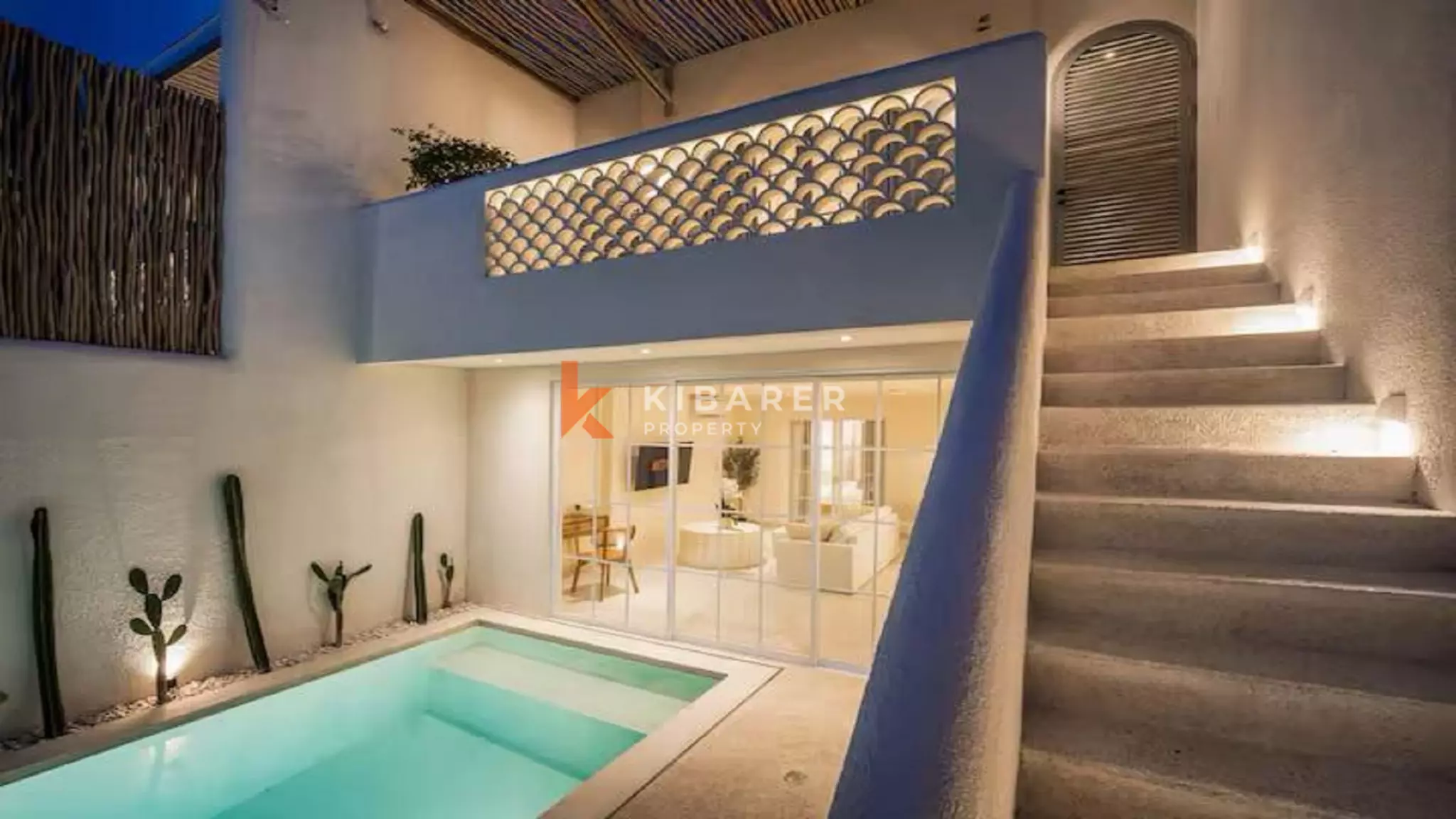 Spanish Style Two-Bedrooms Villa With Rooftop in Heart of Berawa — image 2