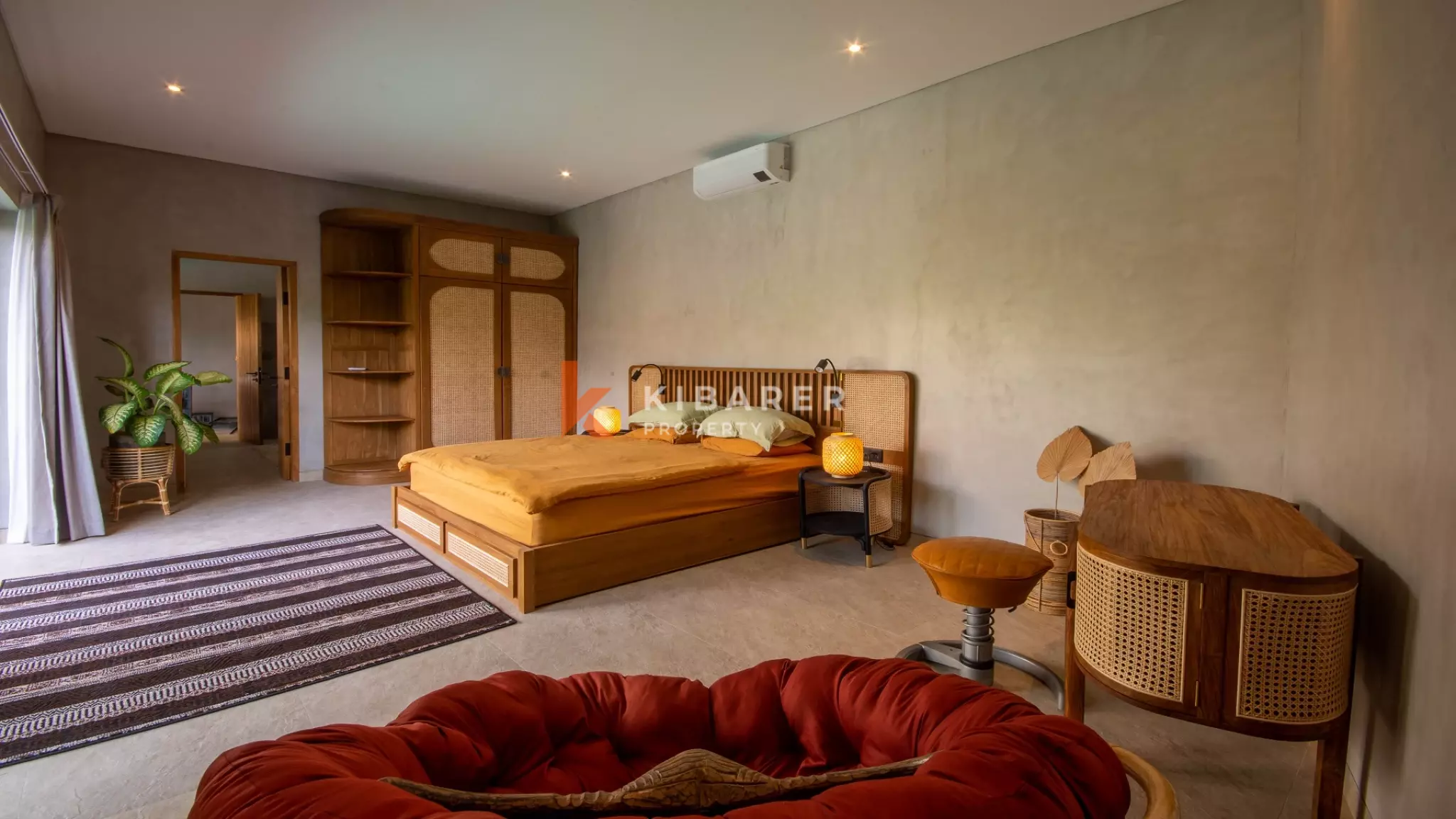 Moderna Four-Bedrooms Villa with Pool and Garden in Berawa — image 7