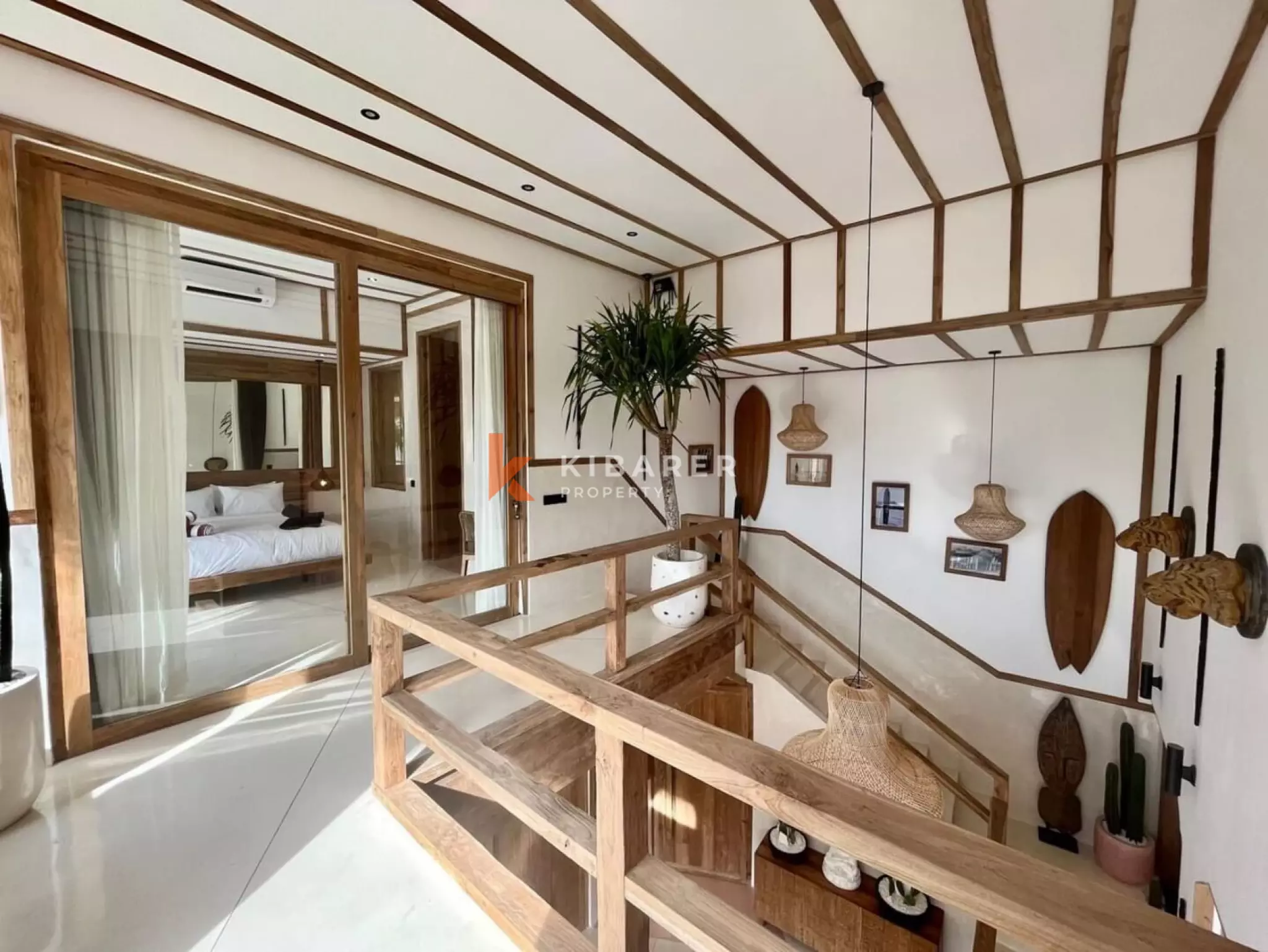 Tropical Escape – Three Bedroom Villa with Jacuzzi & Private Pool in Berawa — image 12