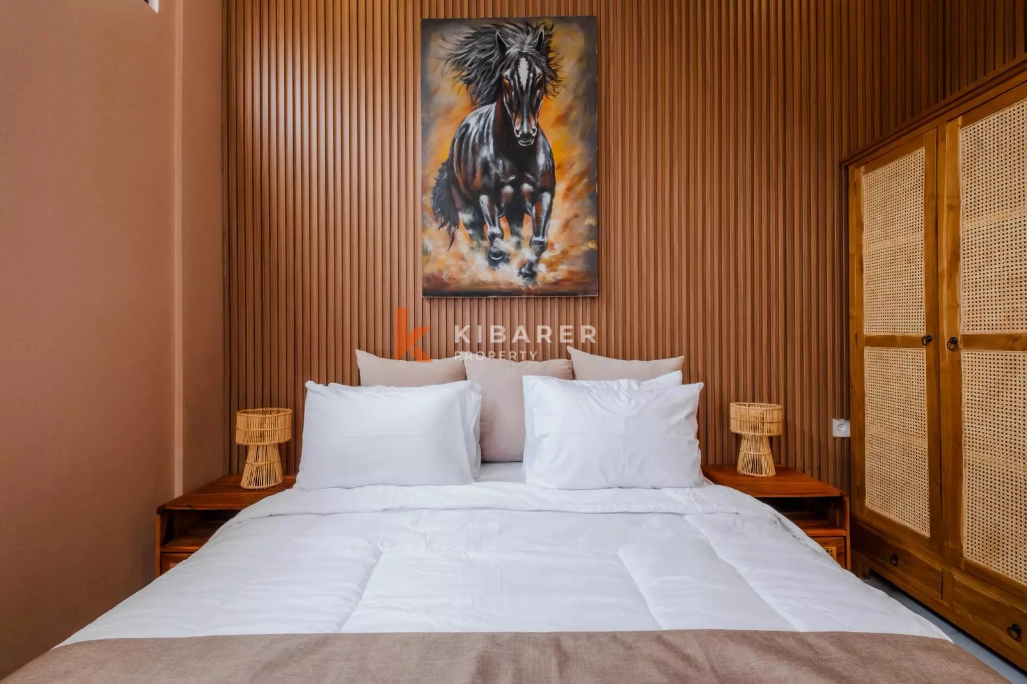 Stylish Modern Three-Bedroom Villa with Private Pool in Prime Berawa — image 19