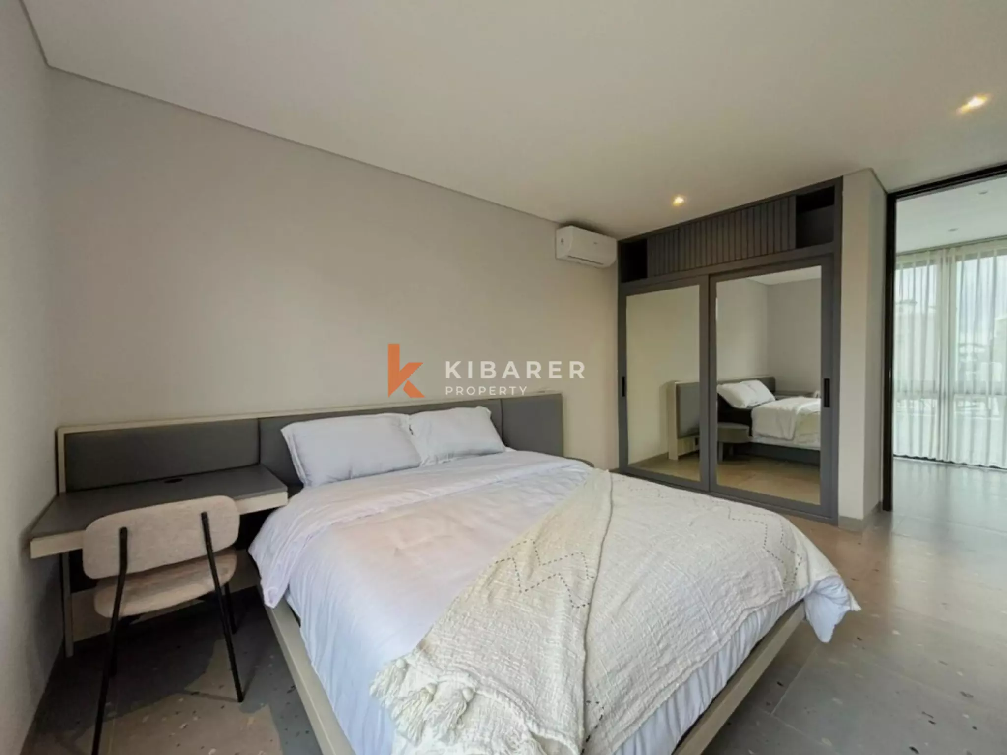 An Urban Tropical Three Bedroom Townhouse Crafted for Modern Living in Berawa — image 14