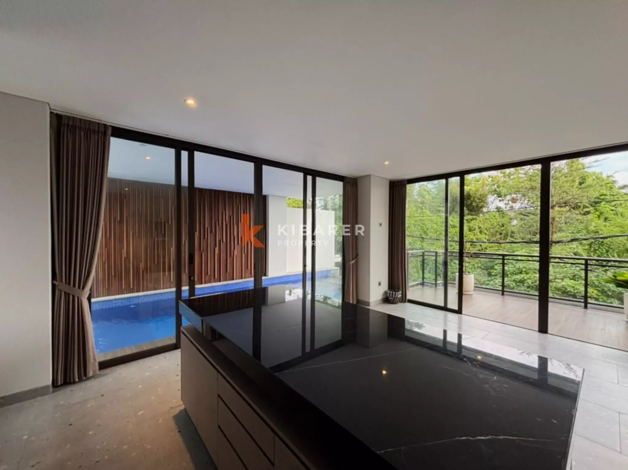 An Urban Tropical Three Bedroom Townhouse Crafted for Modern Living in Berawa — image 8