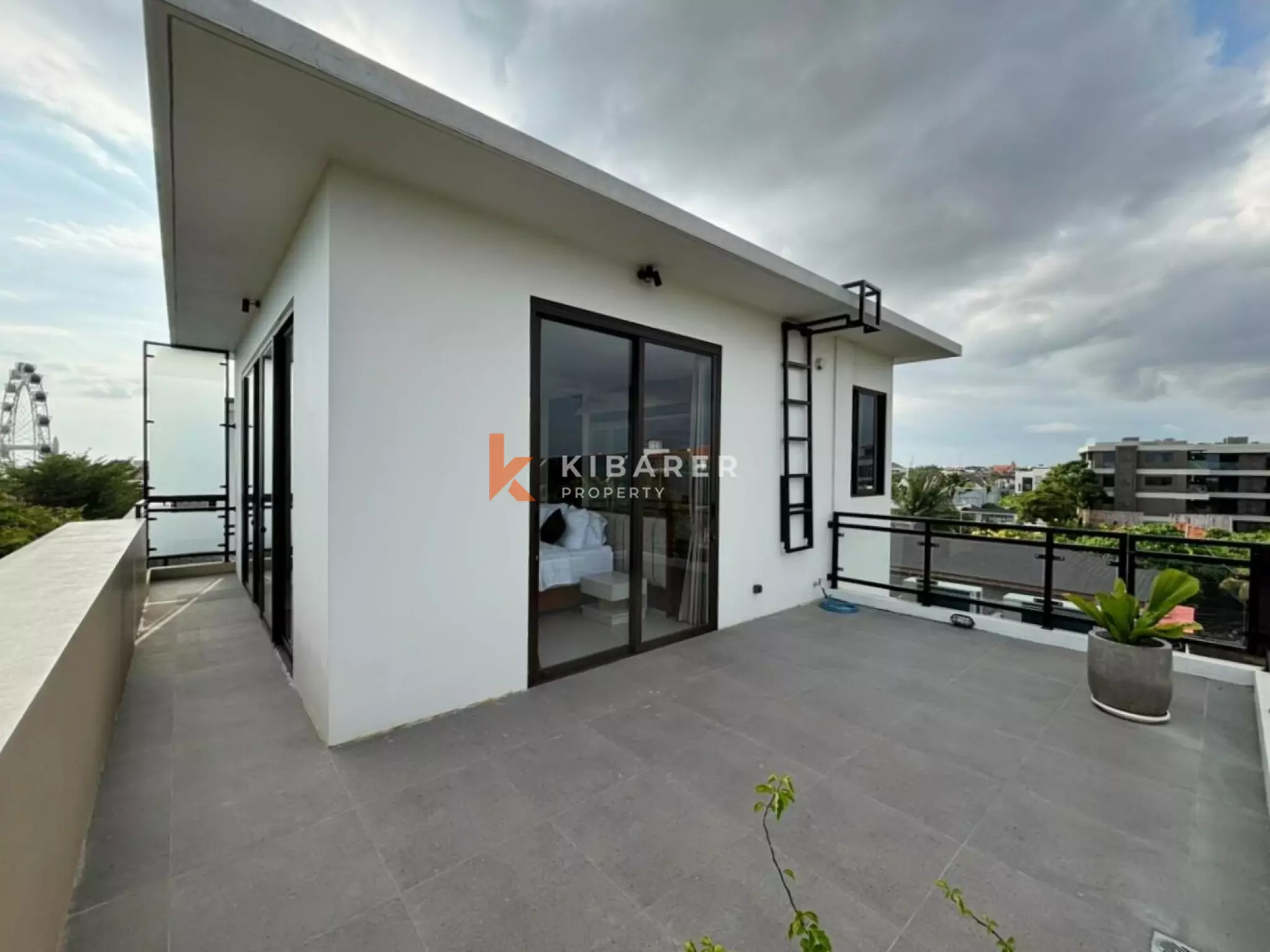 Four Storey Level Three Bedroom Townhouse in Berawa — image 12
