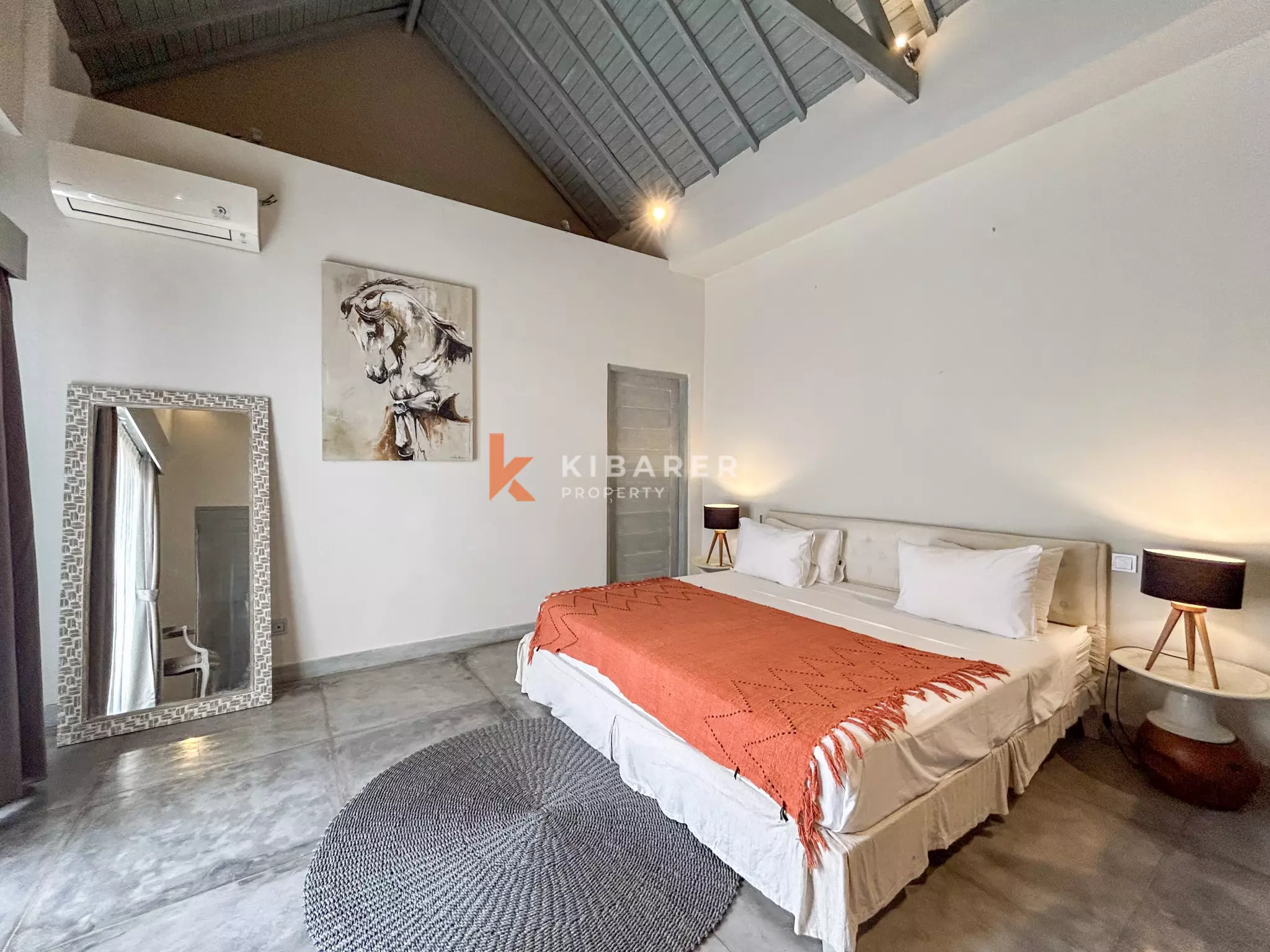 Charming Three-Bedroom Tropical Villa with Garden and Private Pool in Berawa — image 11