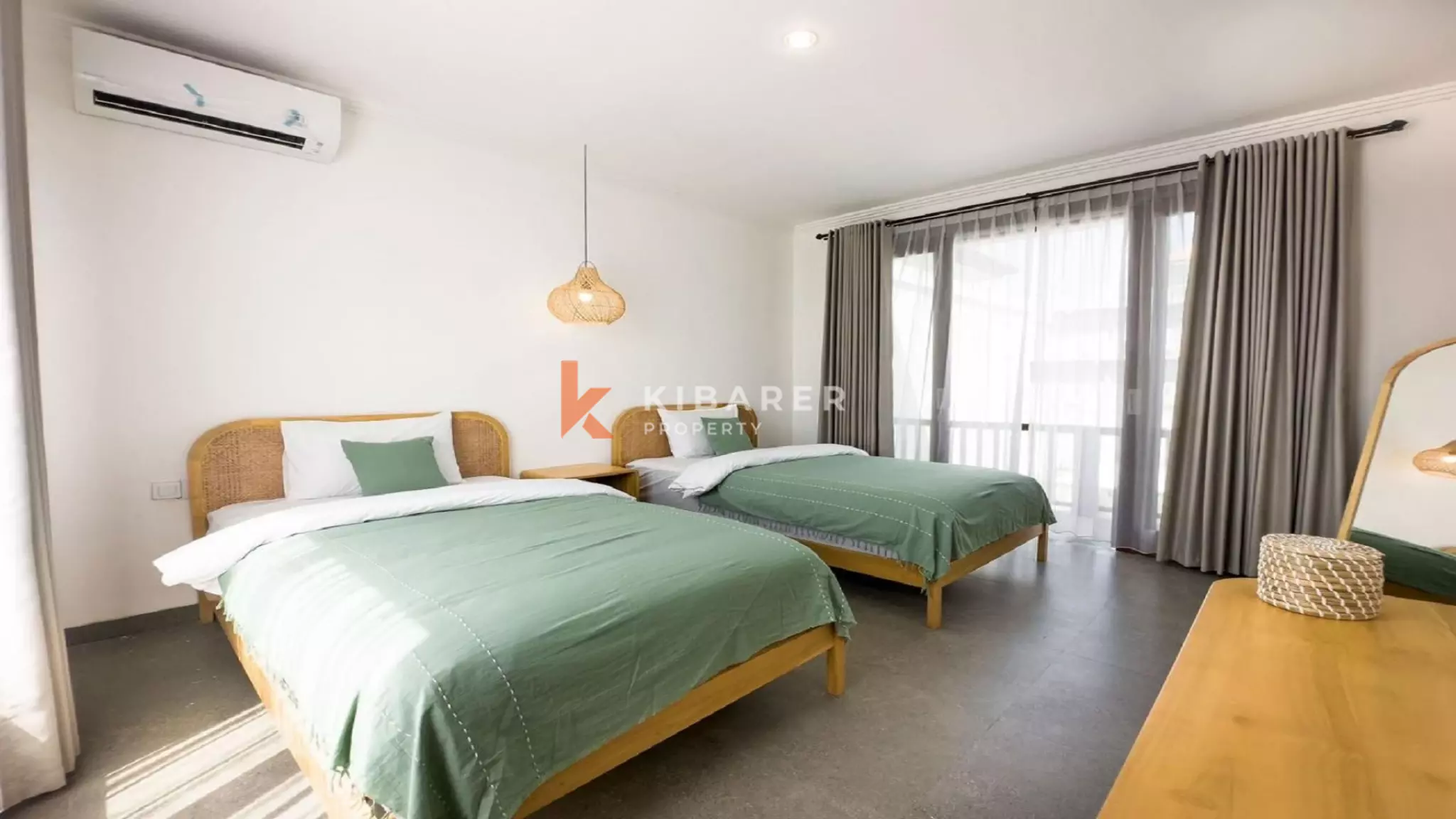 Modern Island Escape Three-Bedrooms Villa with Rice Field View Near Berawa & Batu Bolong — image 12