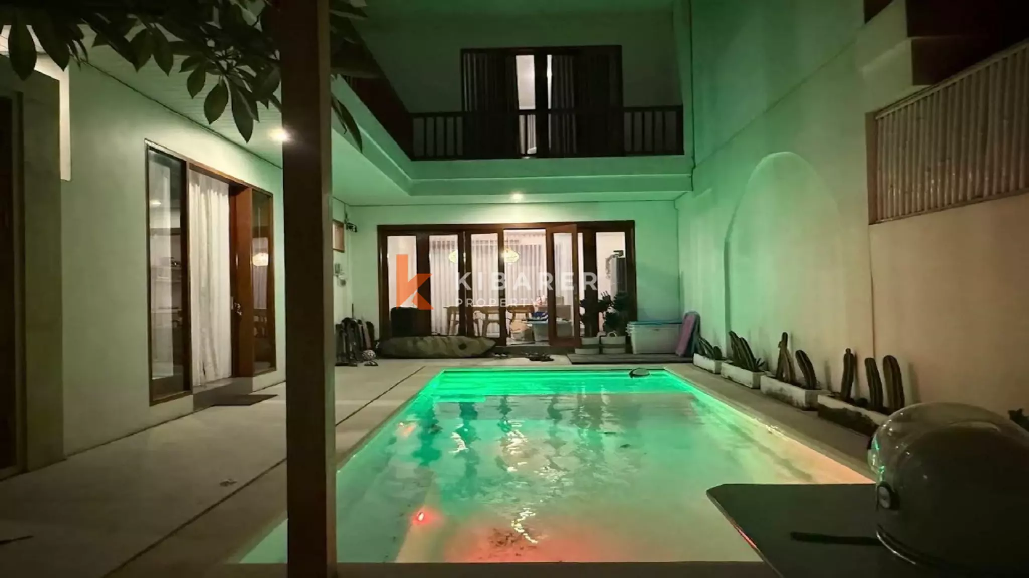 Modern Island Escape Three-Bedrooms Villa with Rice Field View Near Berawa & Batu Bolong — image 1