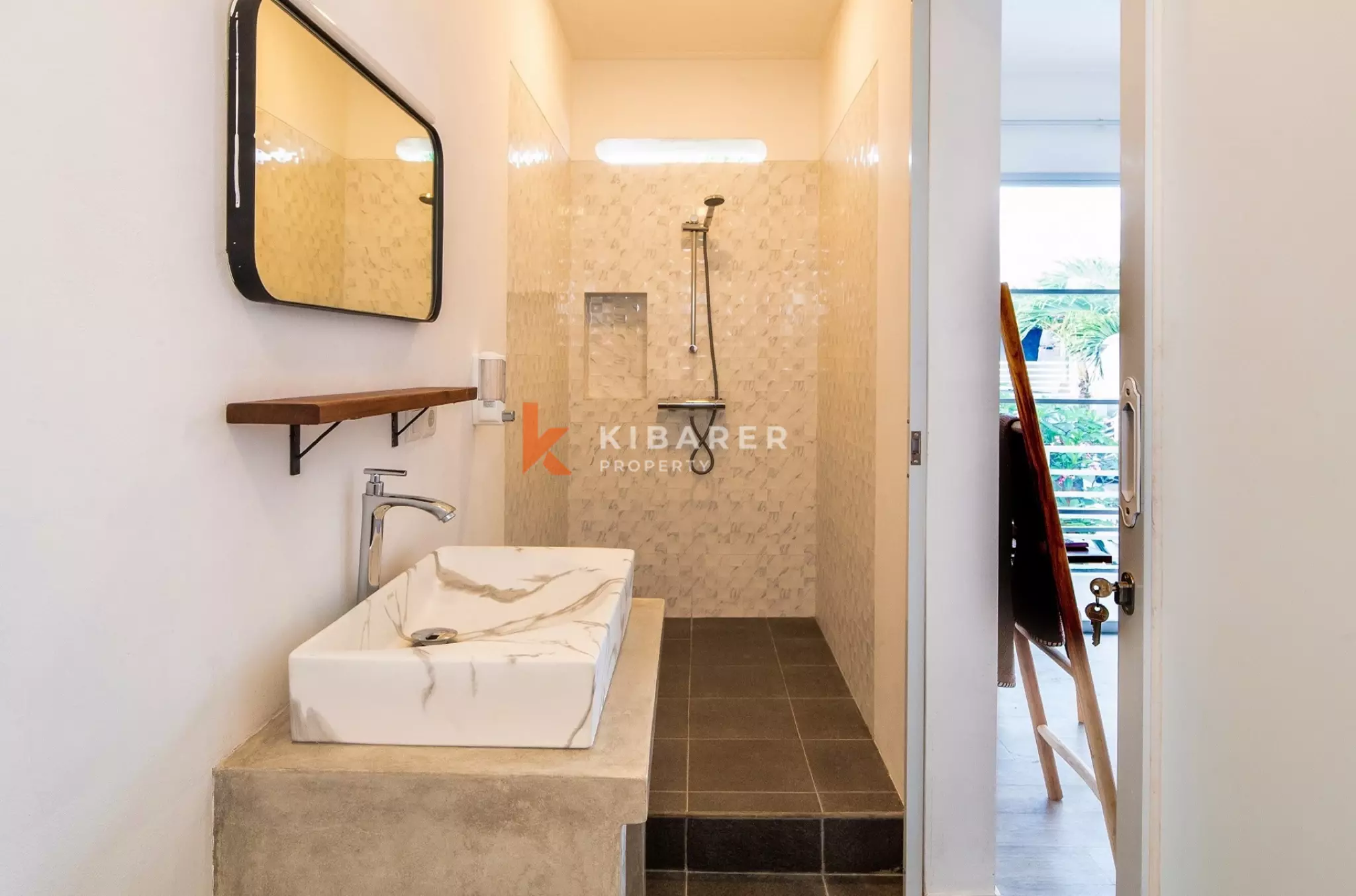 Luxury Four-Bedroom Villa with Enclosed Living Room in Prime Berawa Location — image 12