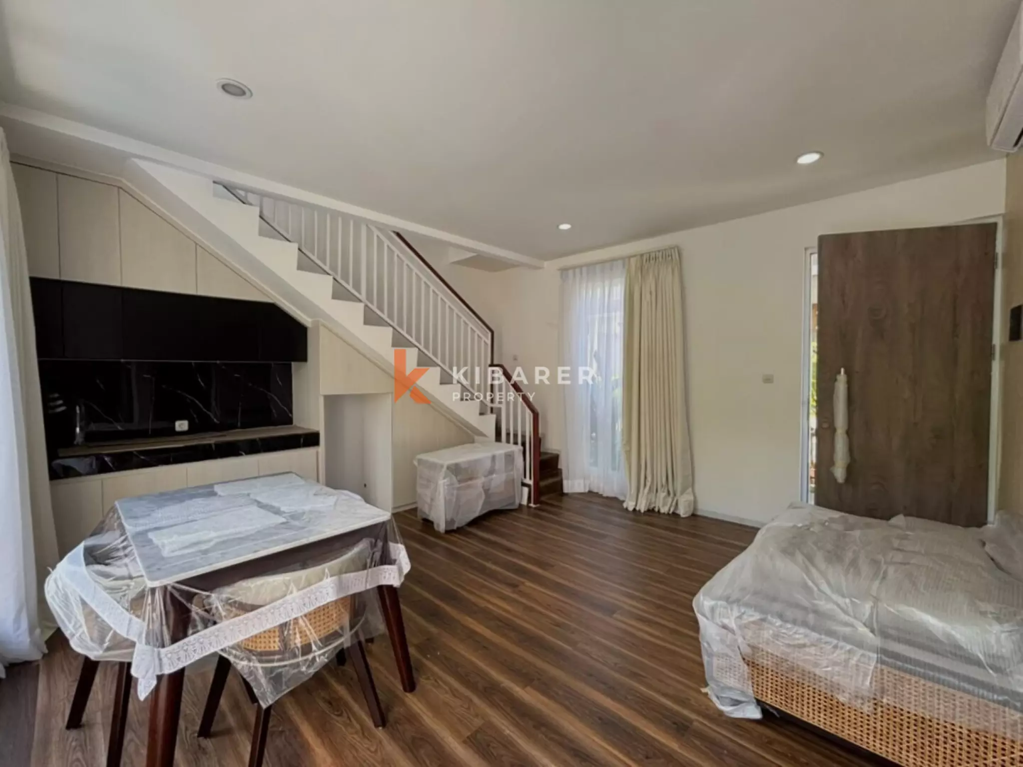 elegant two bedroom villa in exclusive nusa dua complex — image 4