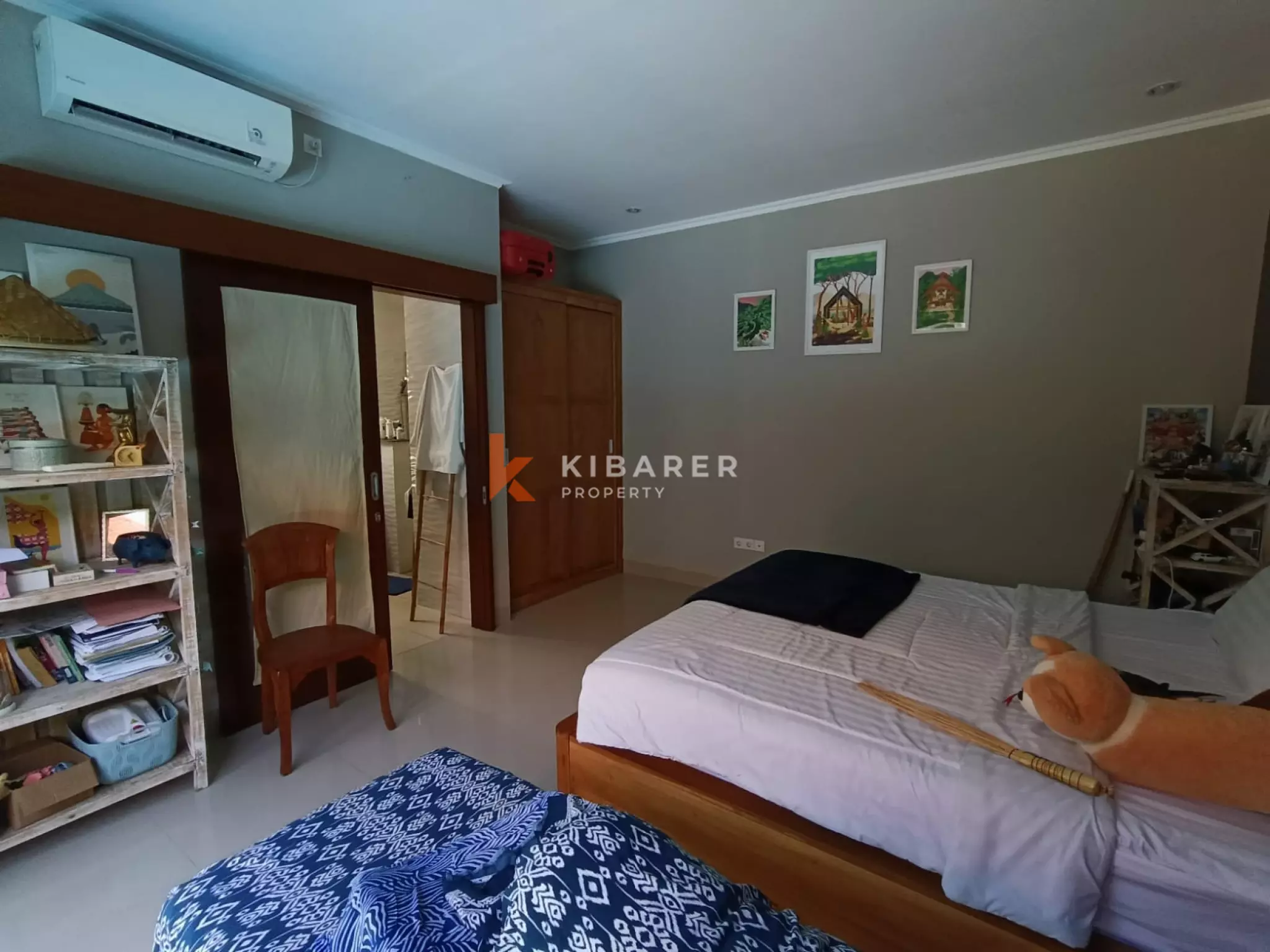 Charming Three-Bedroom Closed Living Room Villa in Kerobokan — image 7