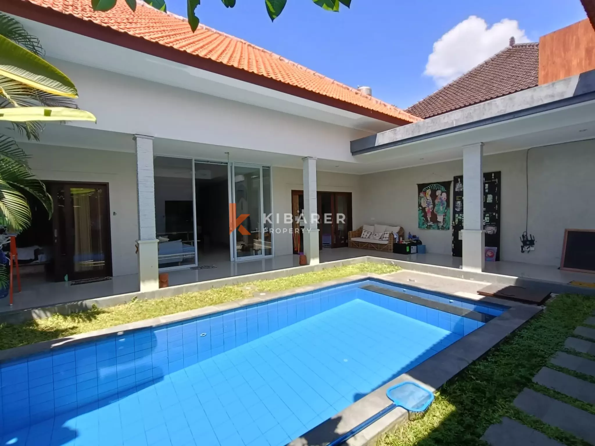 Charming Three-Bedroom Closed Living Room Villa in Kerobokan